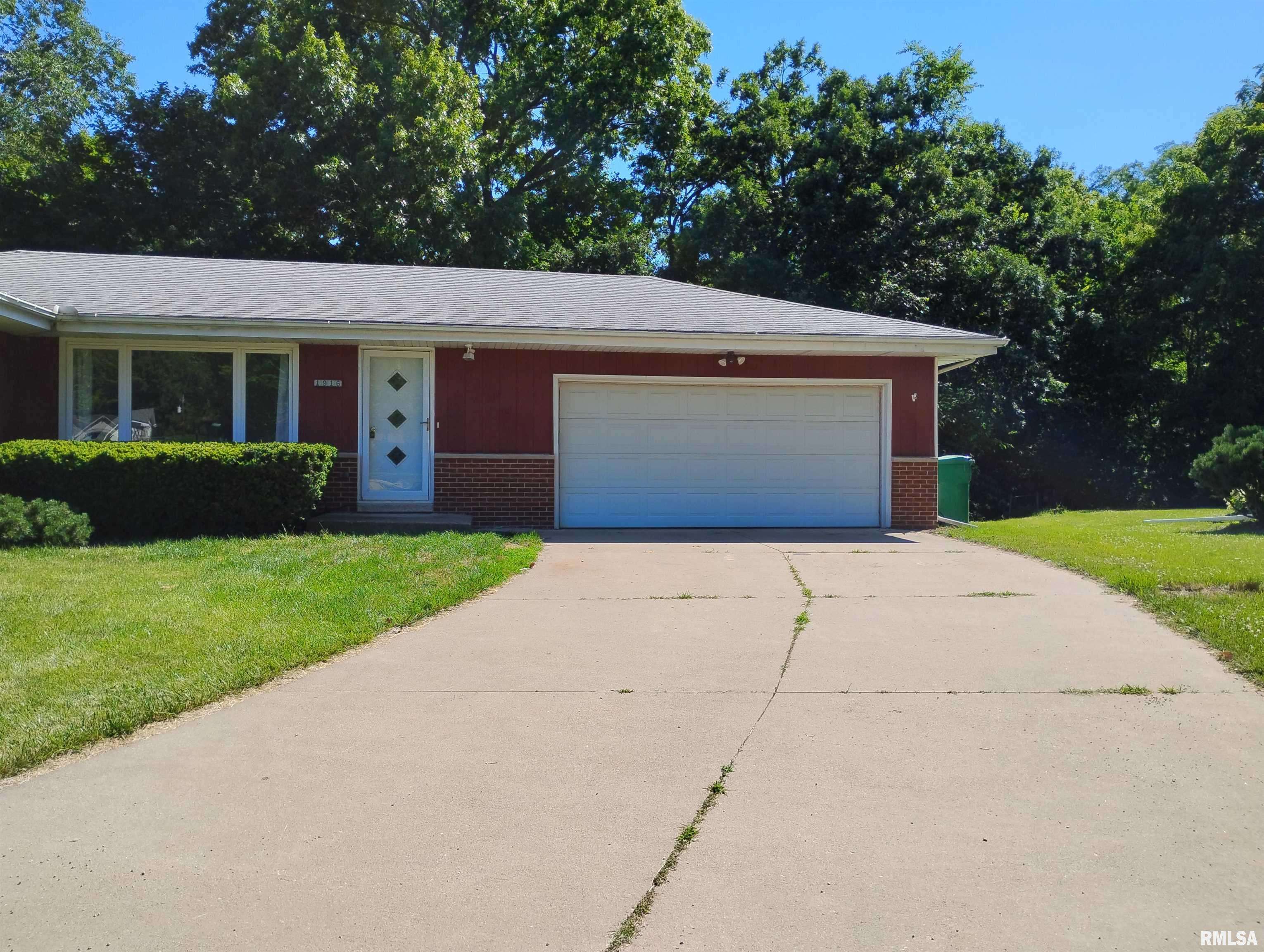 Peoria, IL 61607,1916 GREENWOOD CT