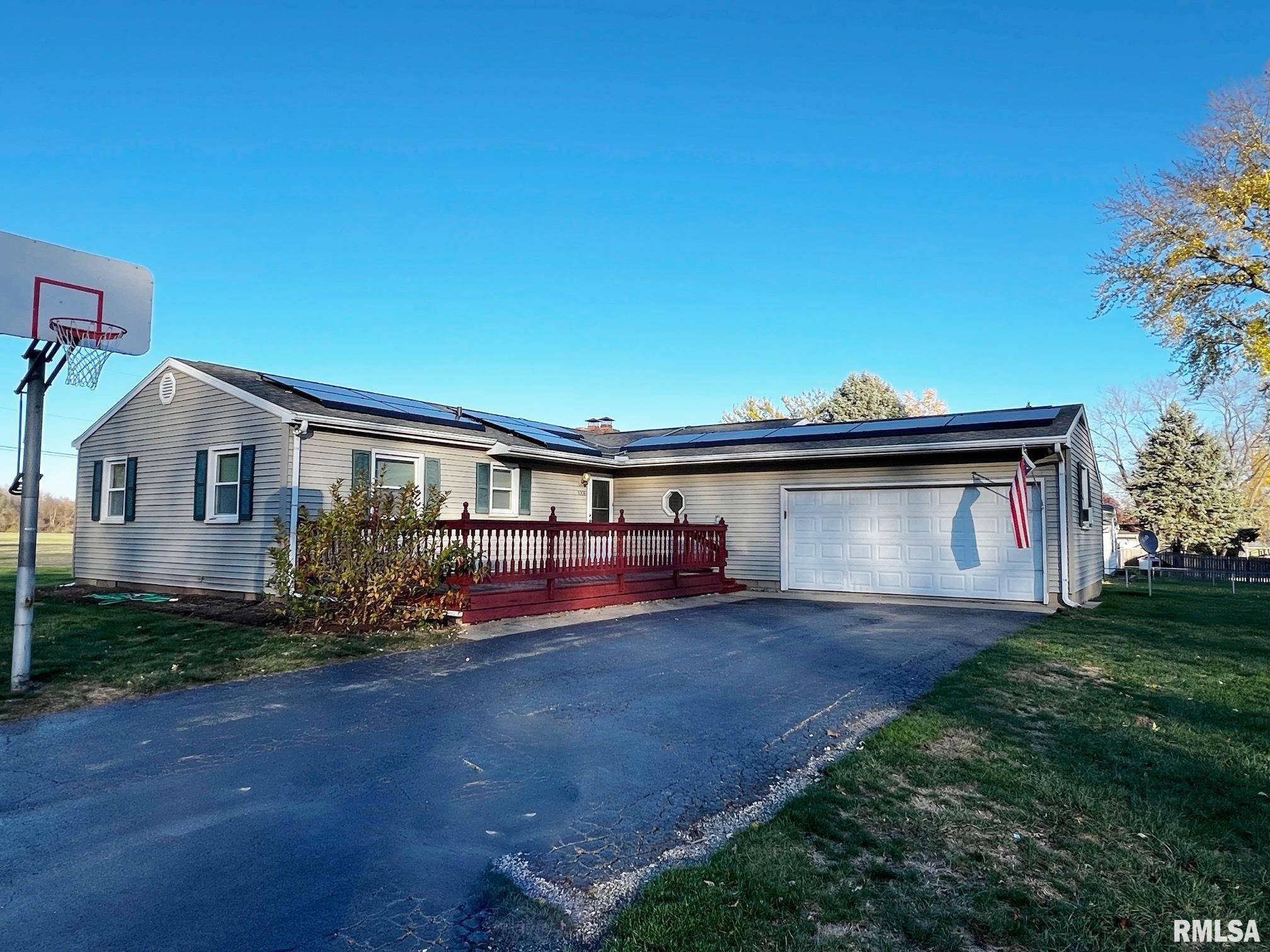 Peoria, IL 61615,1006 E BROOKVIEW LN