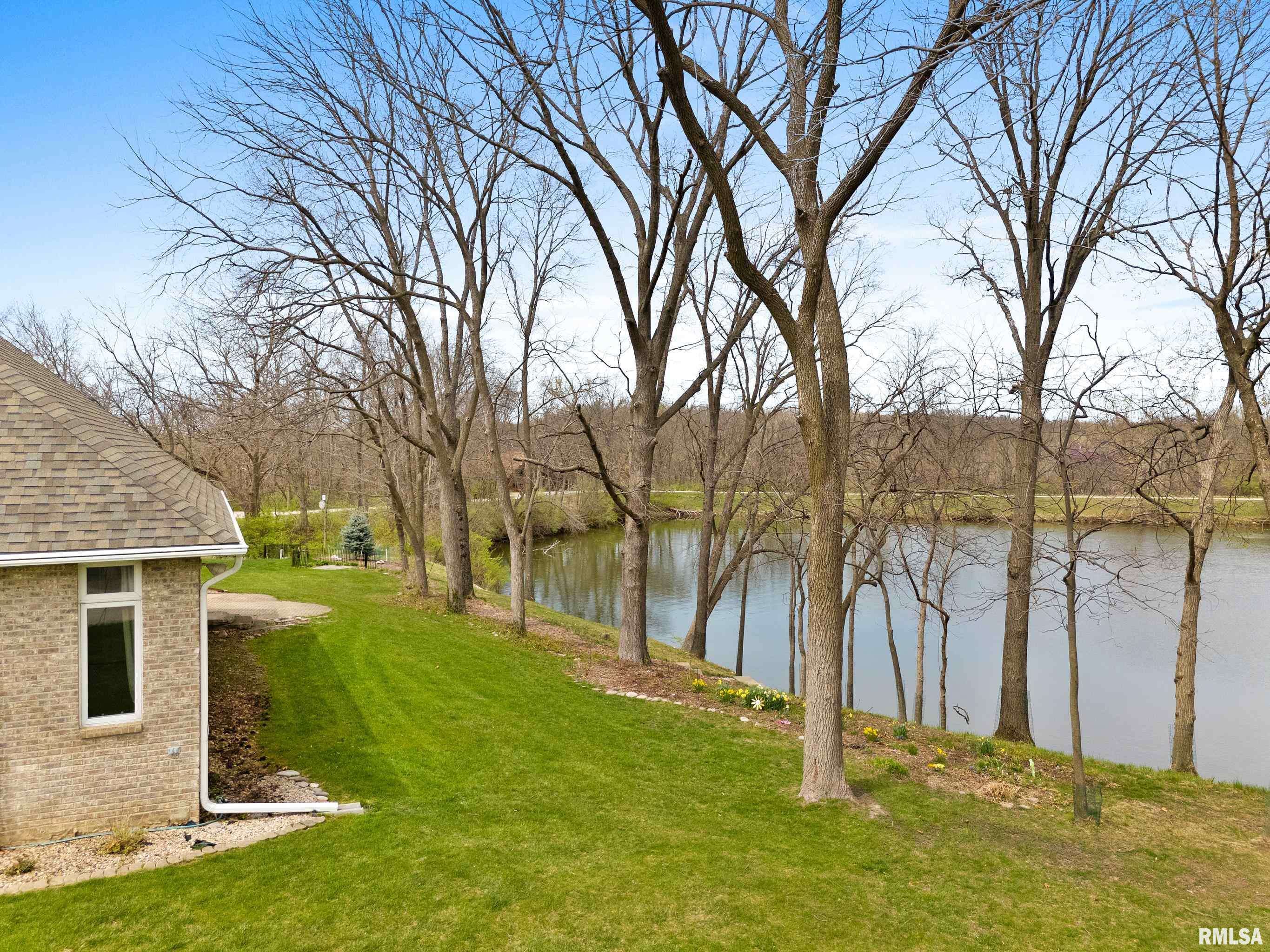 Pekin, IL 61554,1828 WINGED FOOT DR
