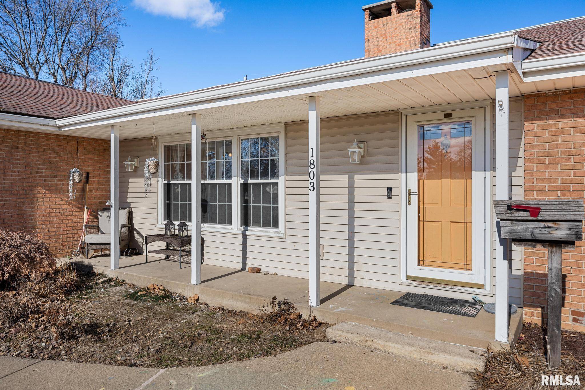 Peoria, IL 61614,1803 W LAMONT AVE