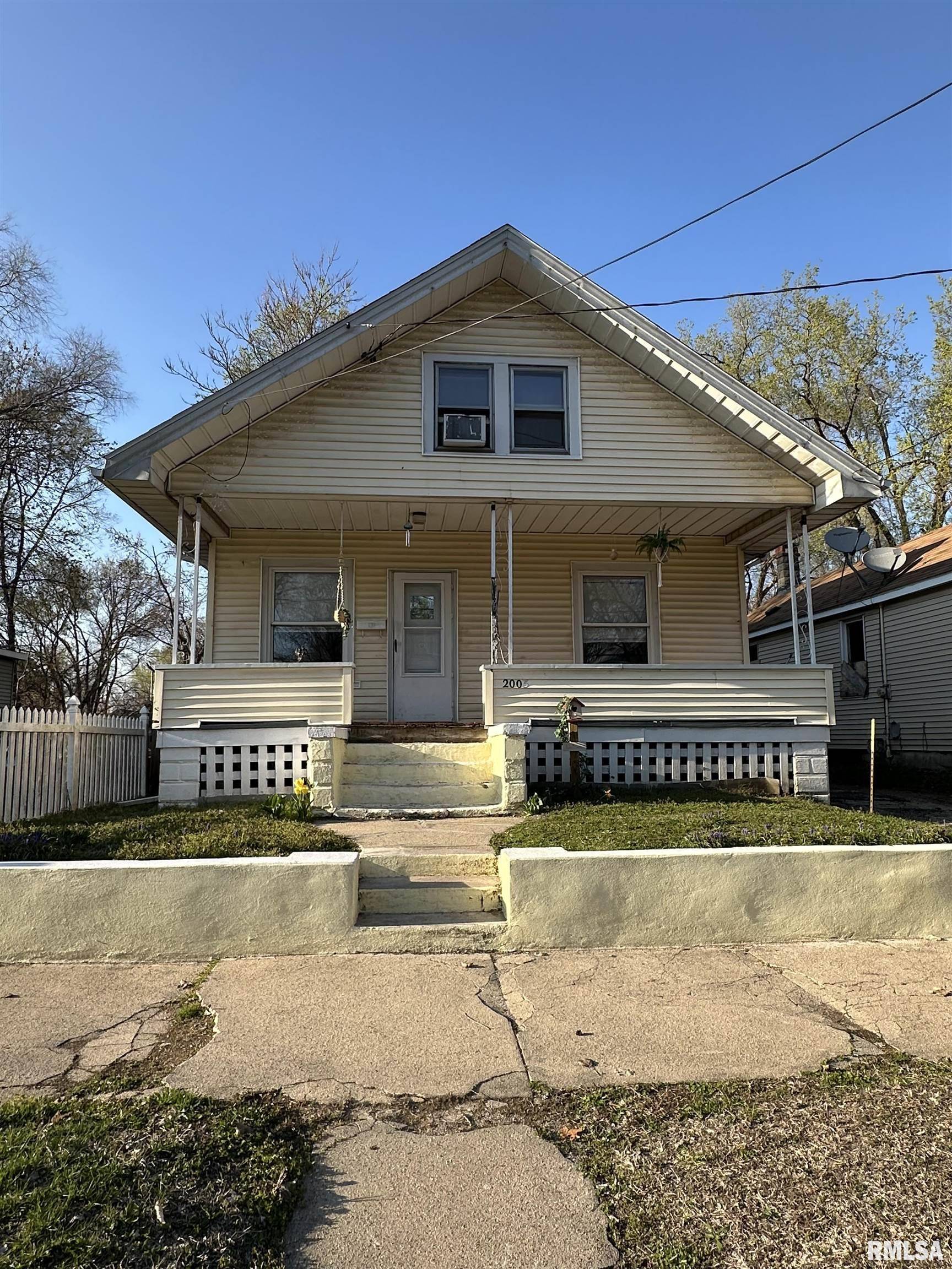 Peoria, IL 61605,2005 W ANTOINETTE ST