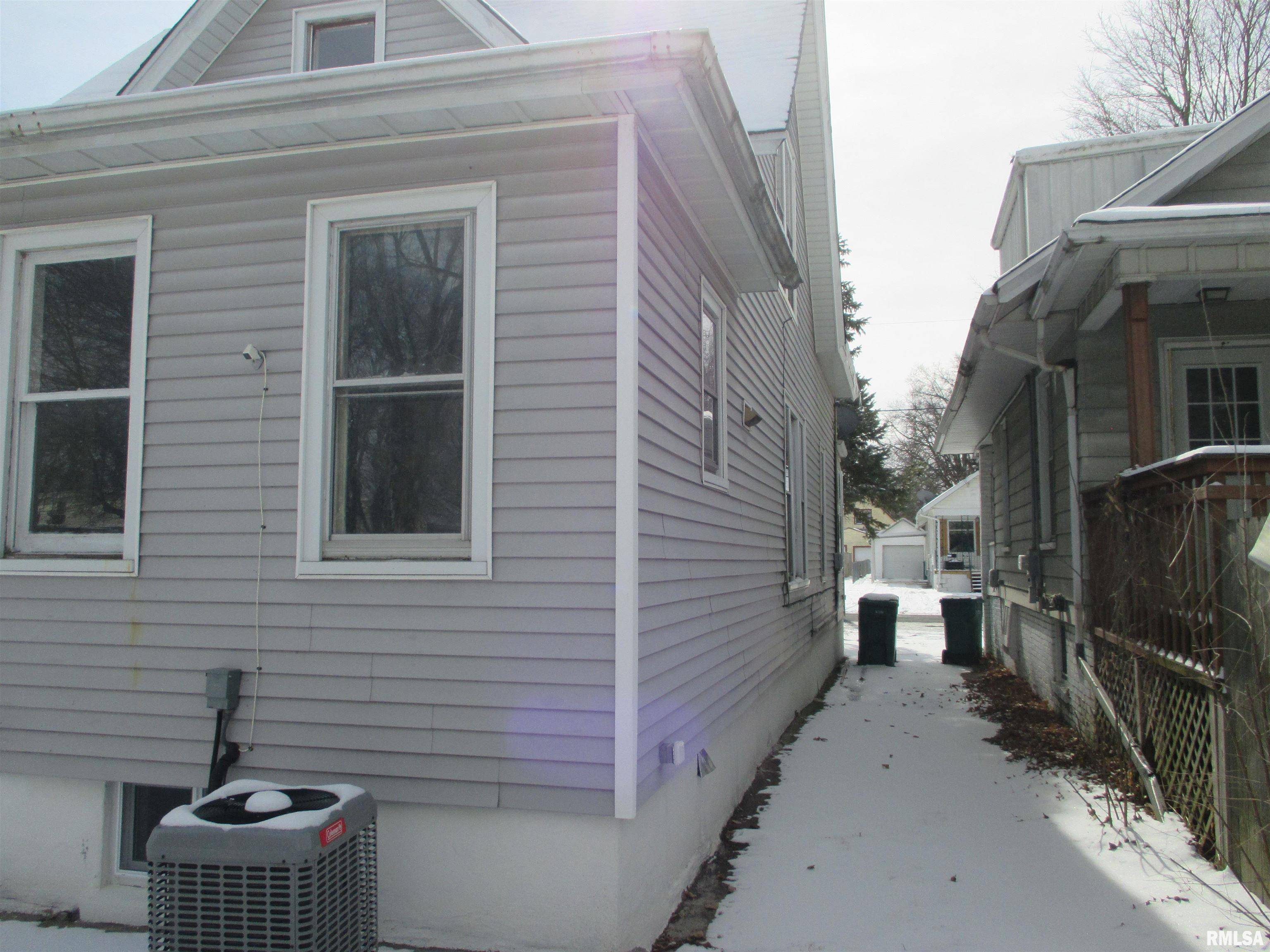 West Peoria, IL 61604,1919 W LAURA AVE