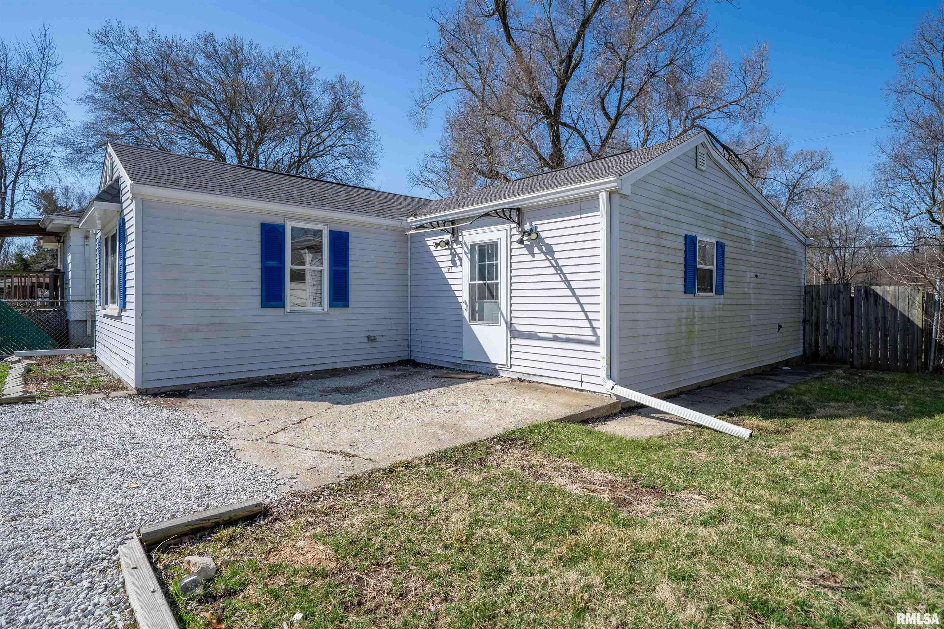 Peoria, IL 61605,1707 S EAST LN