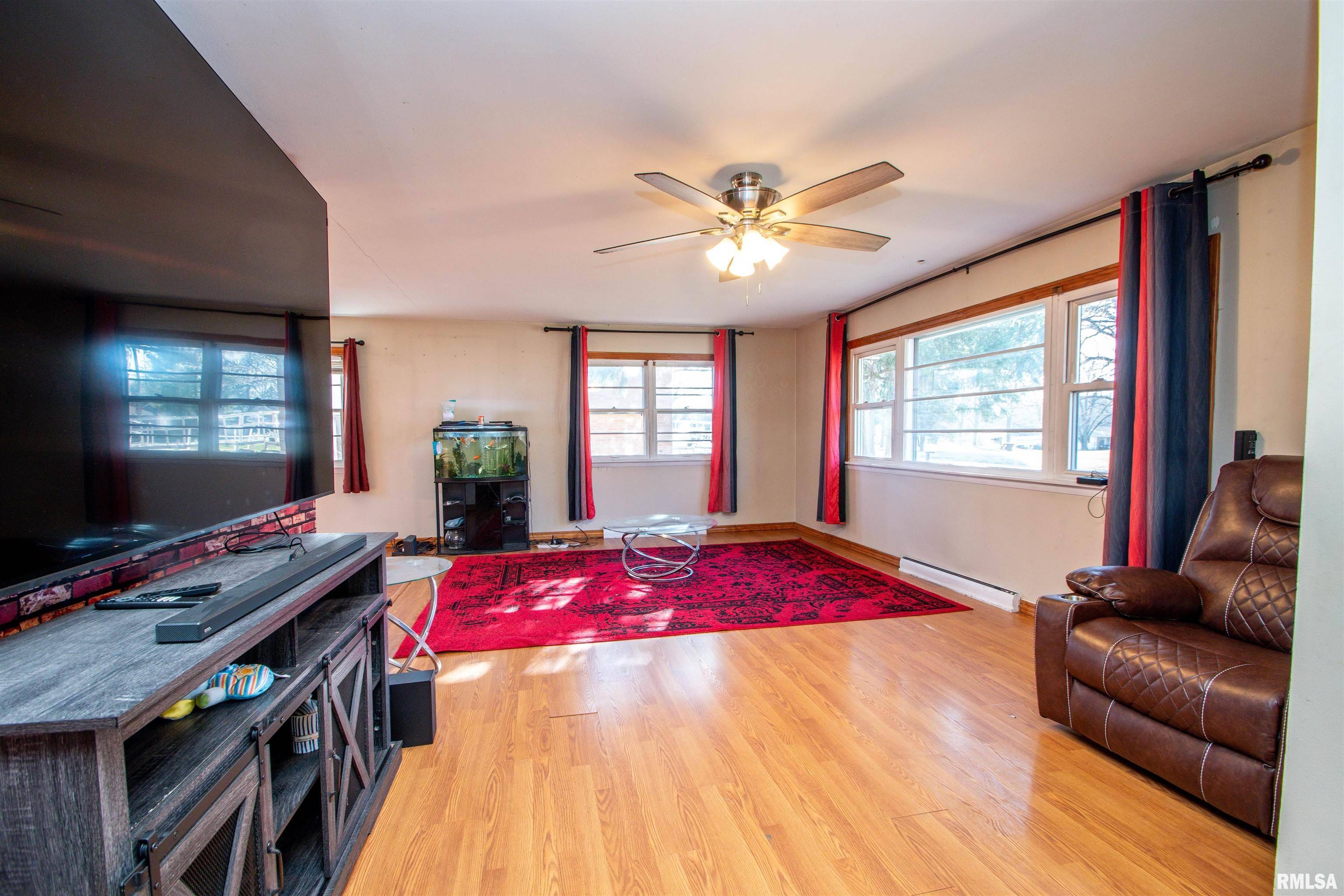 Peoria, IL 61615,2913 W WESTPORT RD