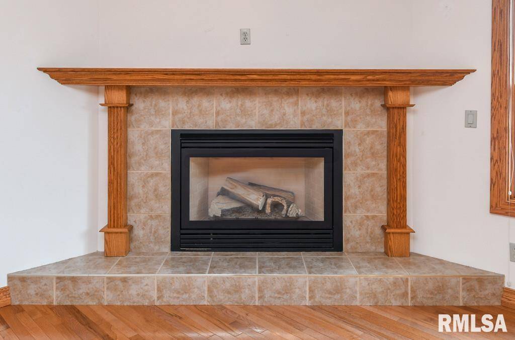 Pekin, IL 61554,2000 SUSAN HOPE DR