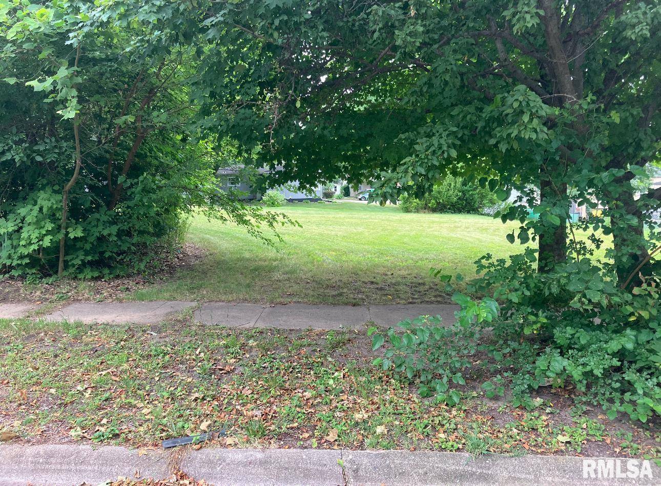Lacon, IL 61540,512 2ND ST