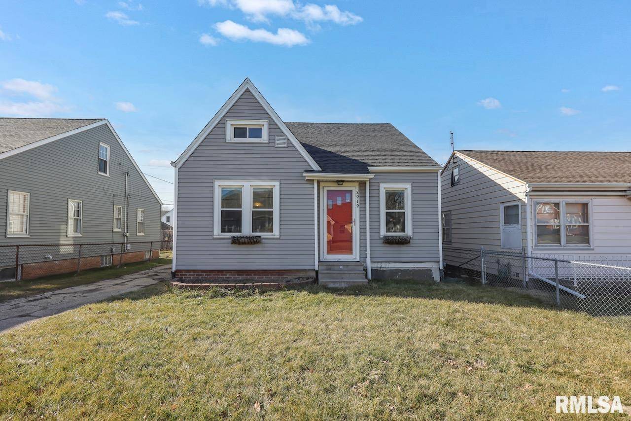 Peoria, IL 61604,2919 N UNIVERSITY ST