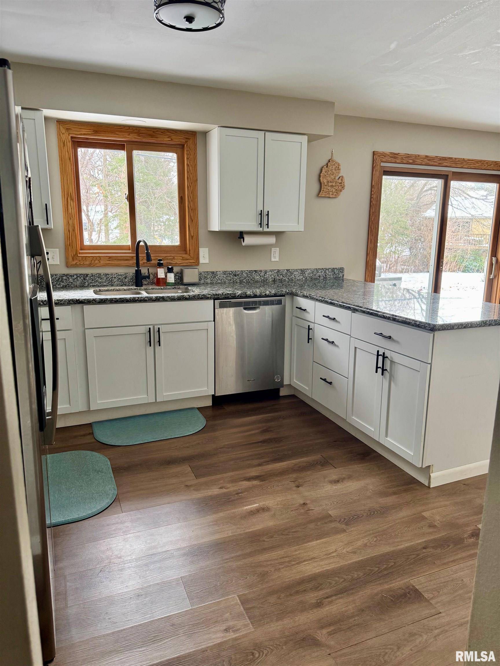Dunlap, IL 61525,1400 W WONDERVIEW DR