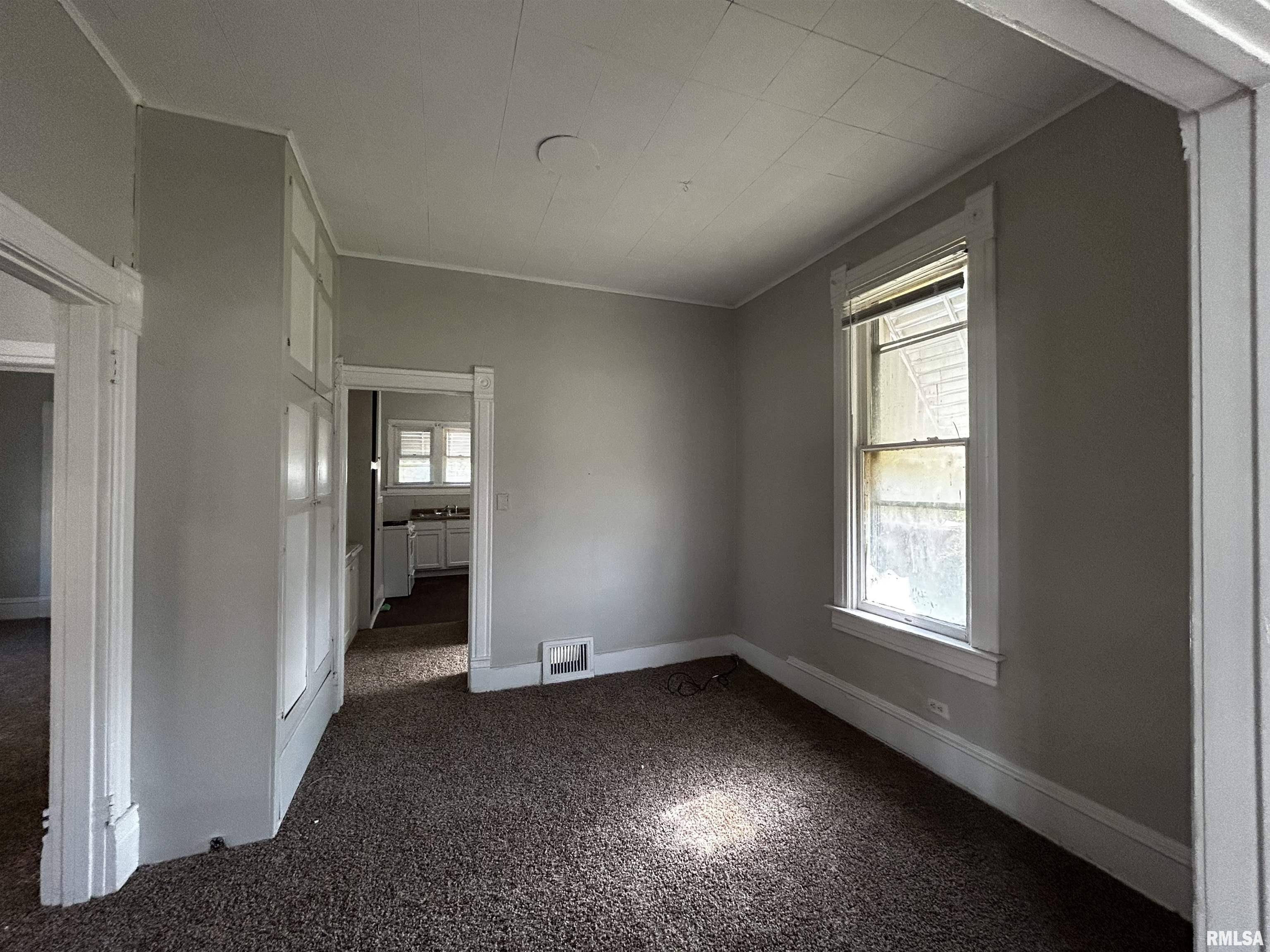 Peoria, IL 61604,816 W VIRGINIA AVE