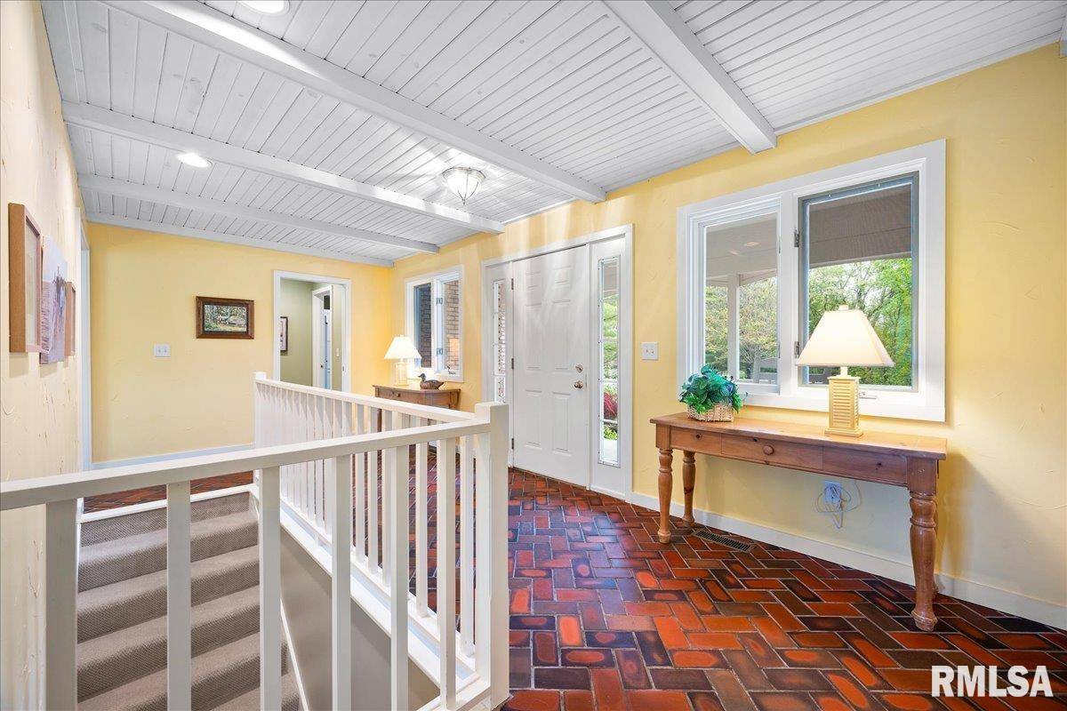 Washington, IL 61571,216 WINDRIDGE DR