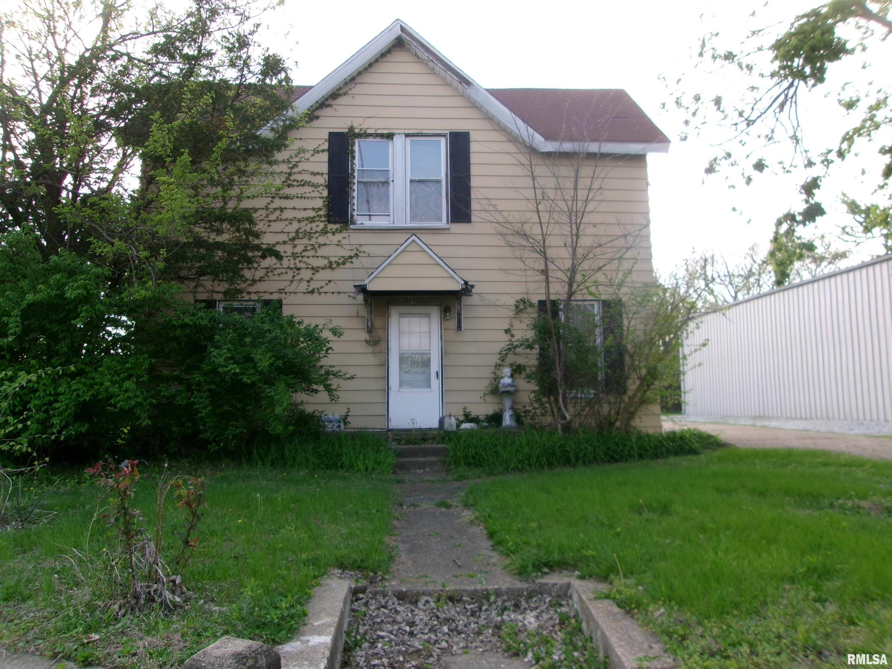 Pekin, IL 61554,605 S 2ND ST