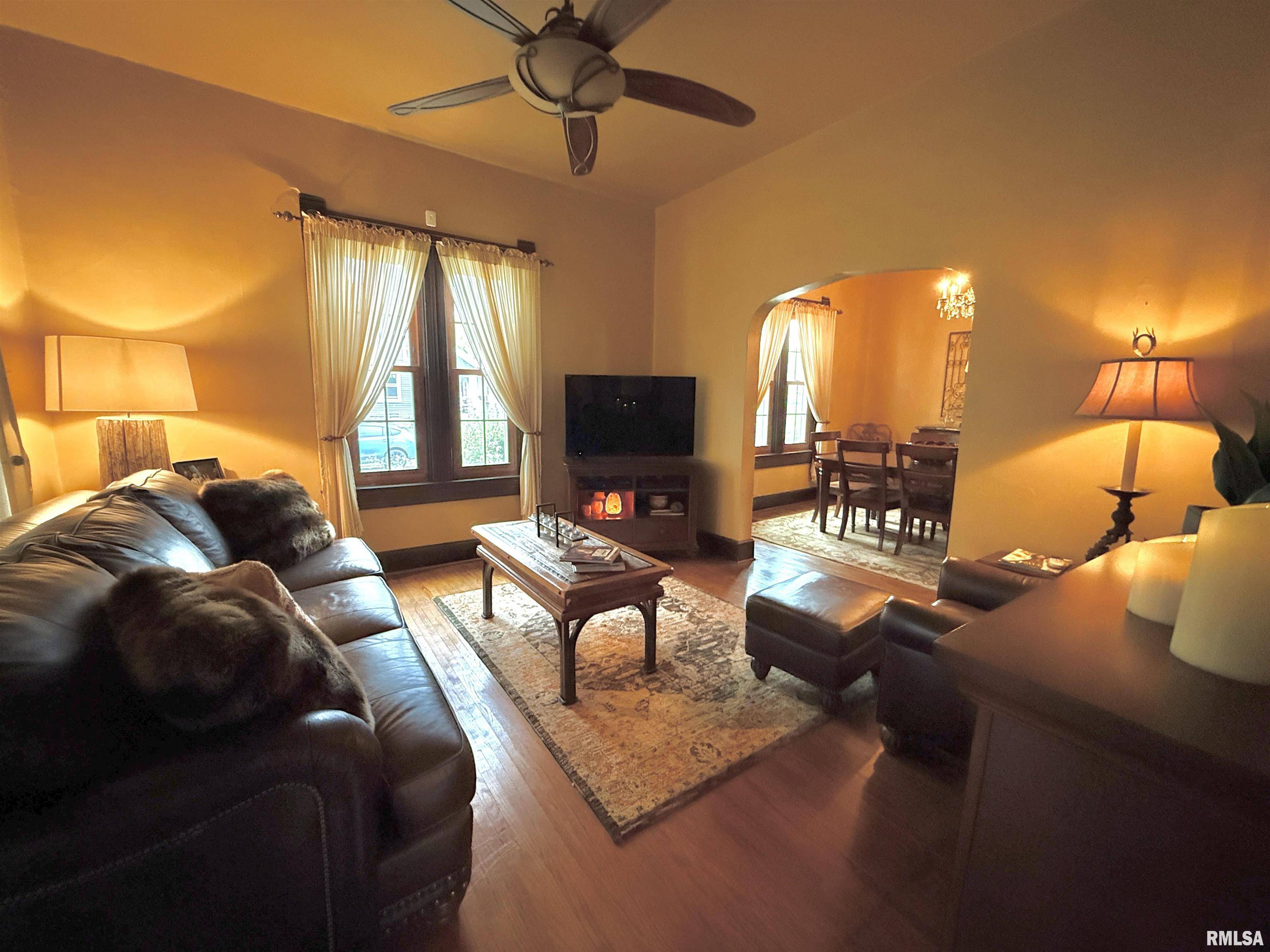 West Peoria, IL 61604,103 N CEDAR AVE