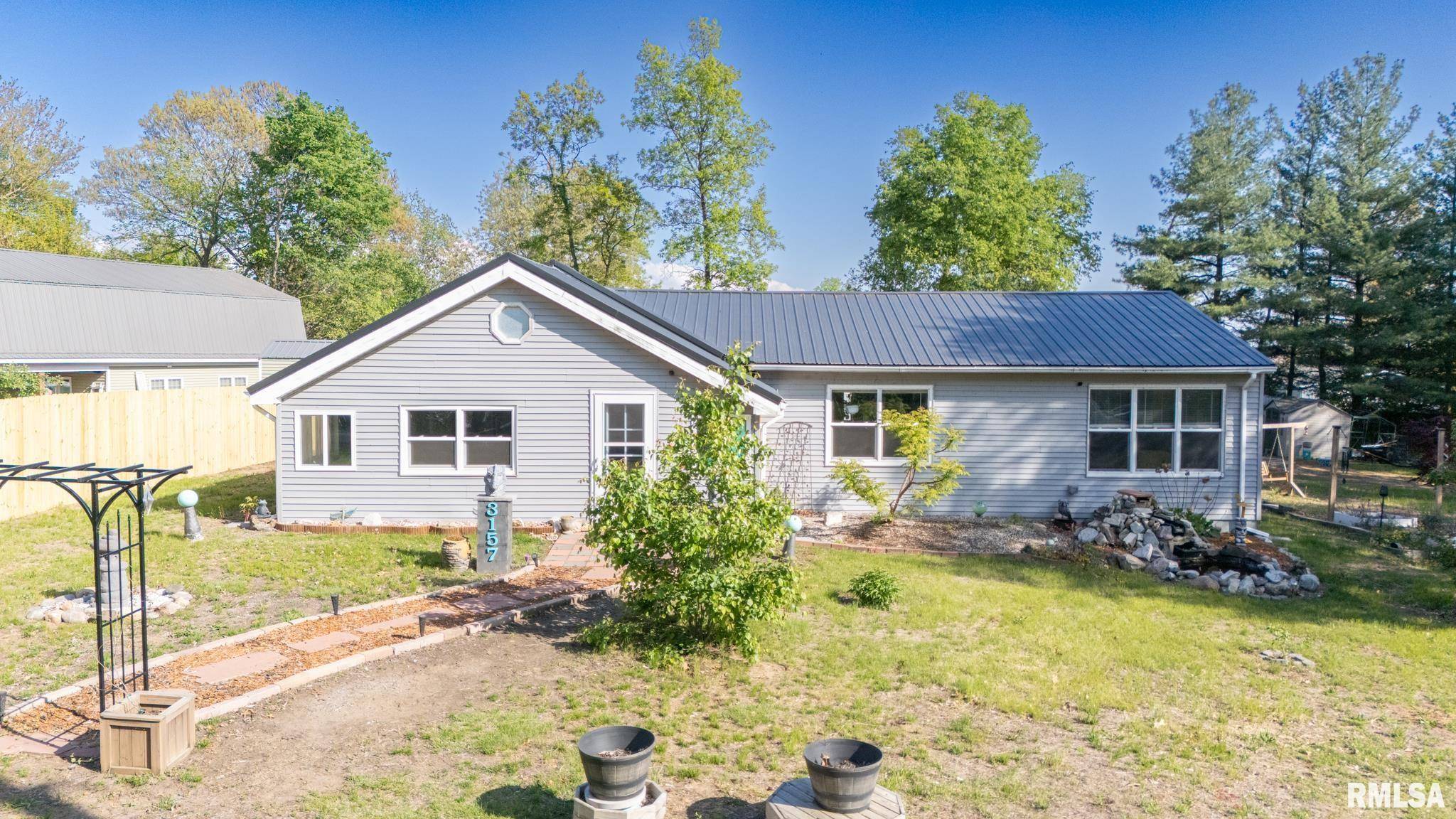 Manito, IL 61546,3157 RAKESTRAW RD