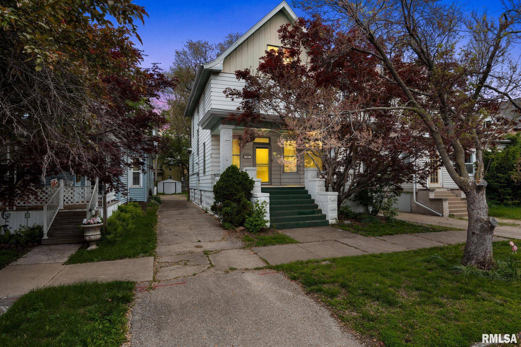 Peoria, IL 61606,1803 W BARKER AVE