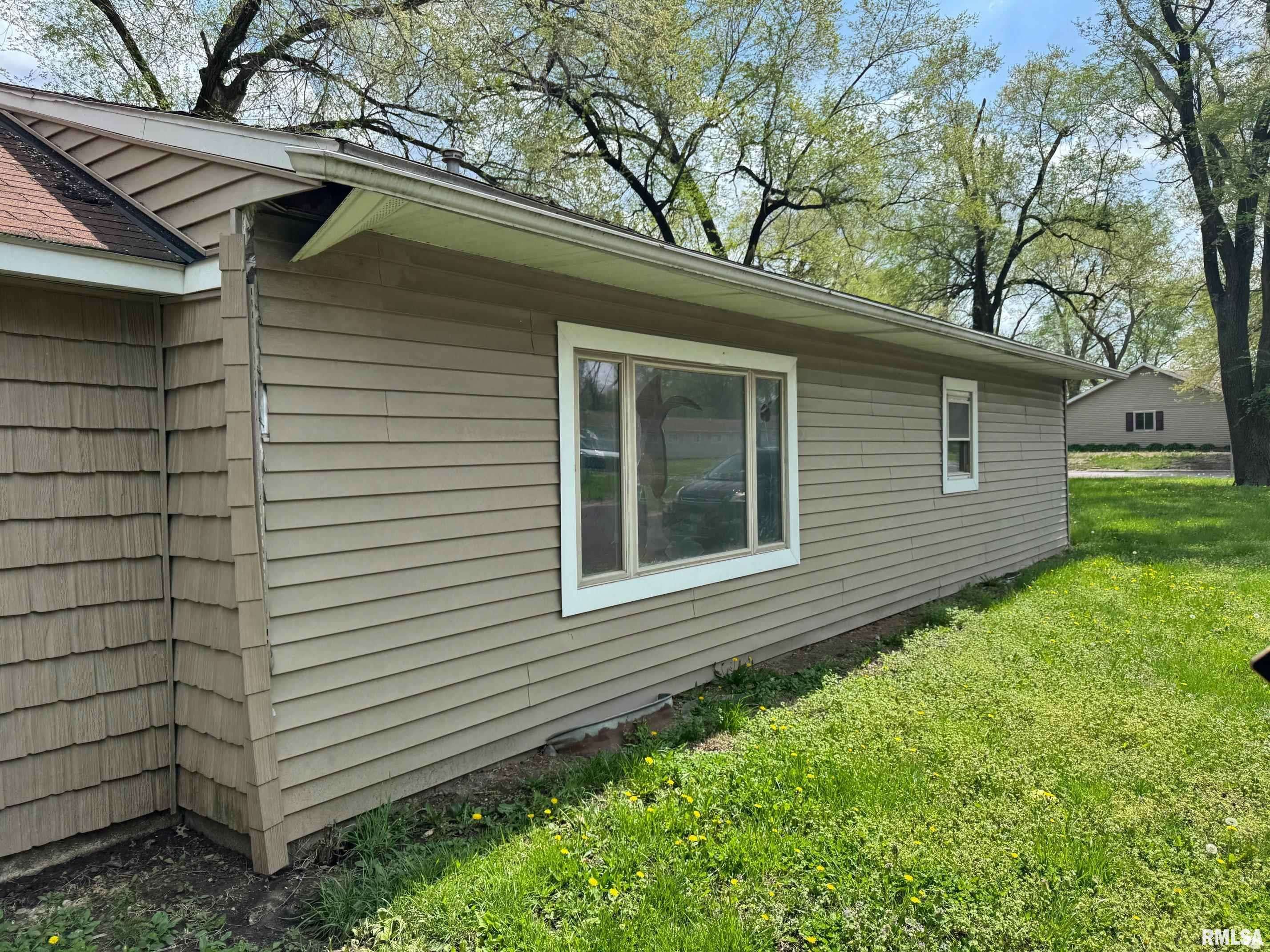 Pekin, IL 61554,231 COOPER ST
