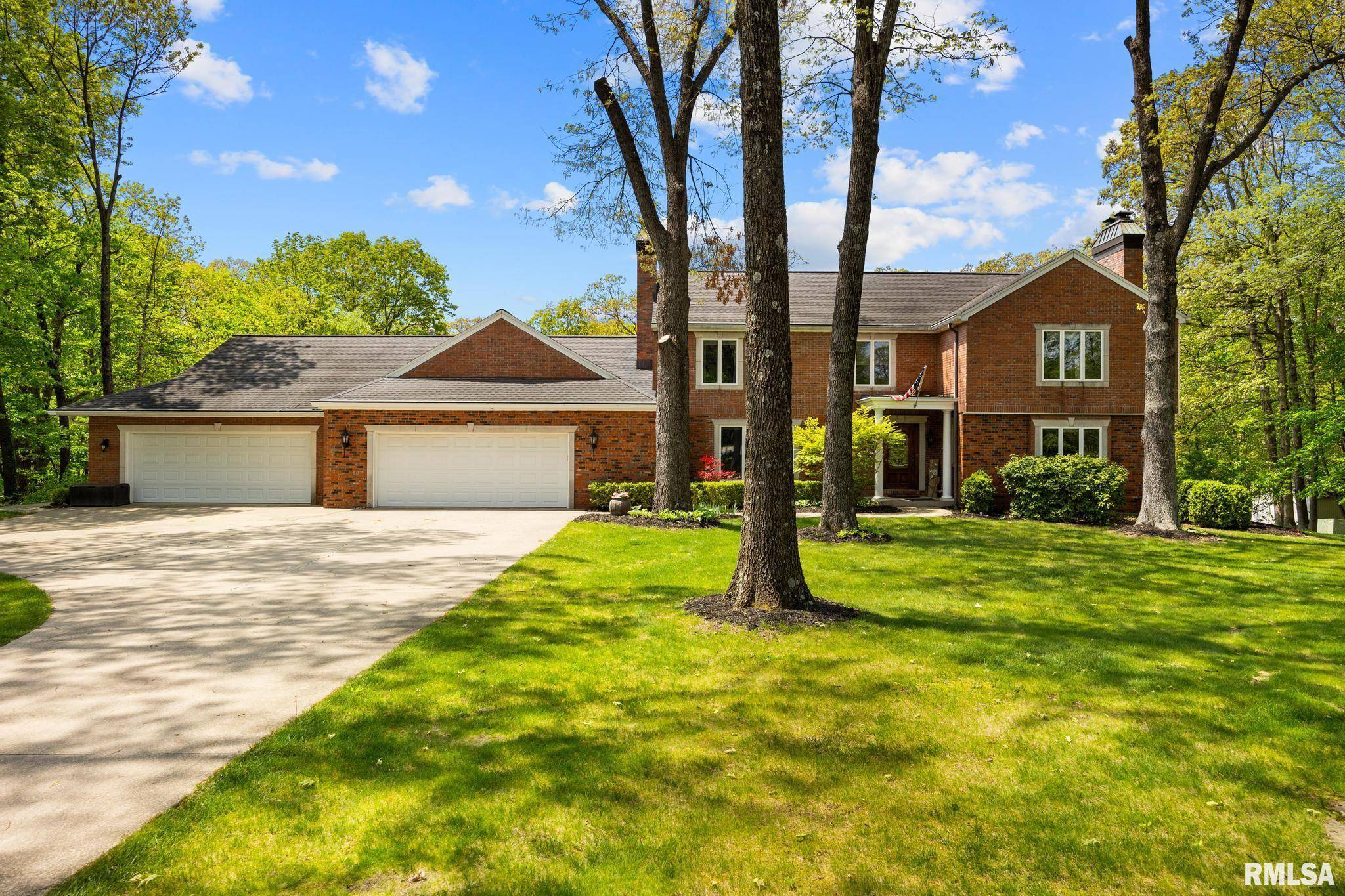 Metamora, IL 61548,6 PICTURE VIEW CT