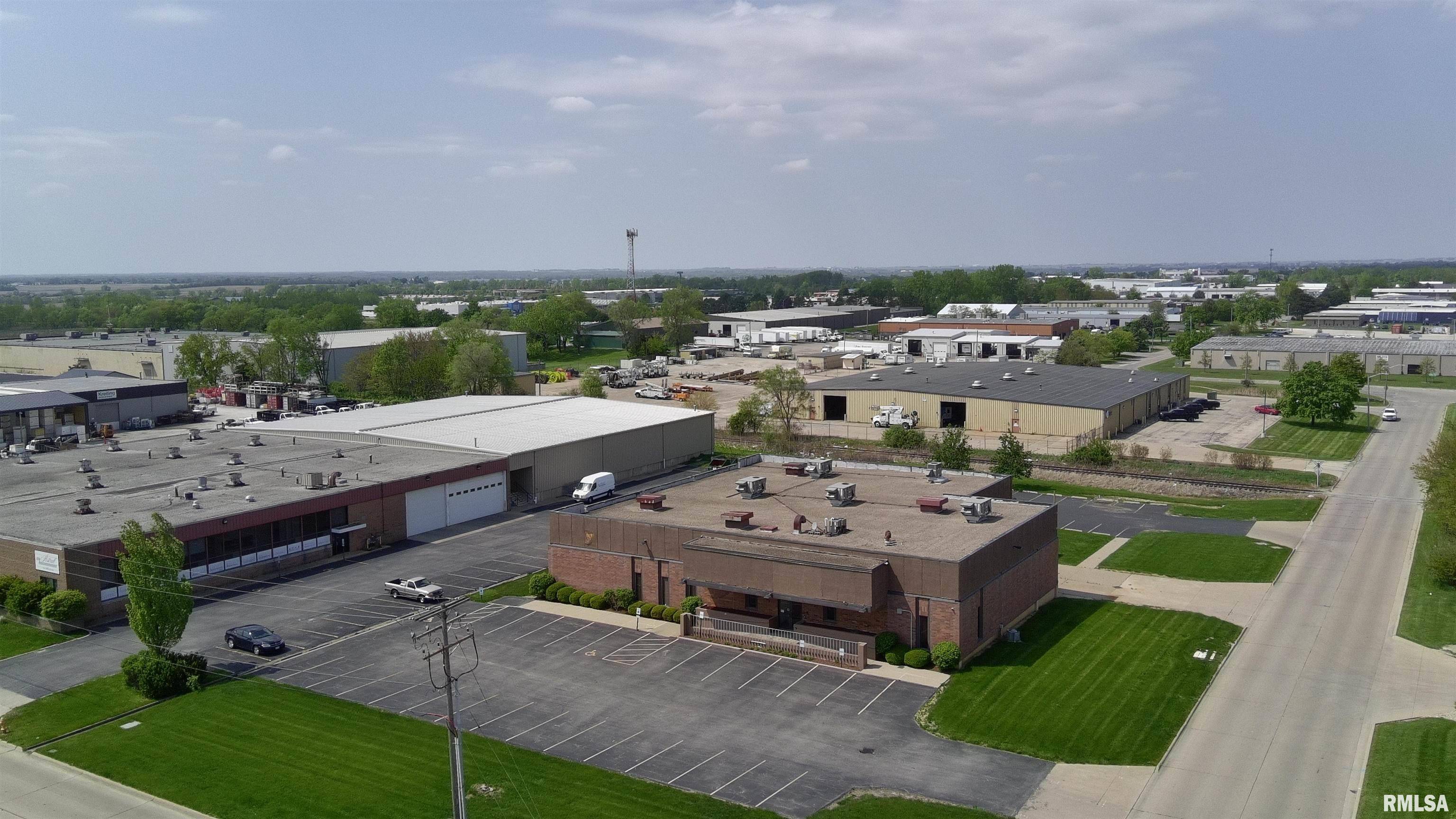 Peoria, IL 61615,2305 ALTORFER DR