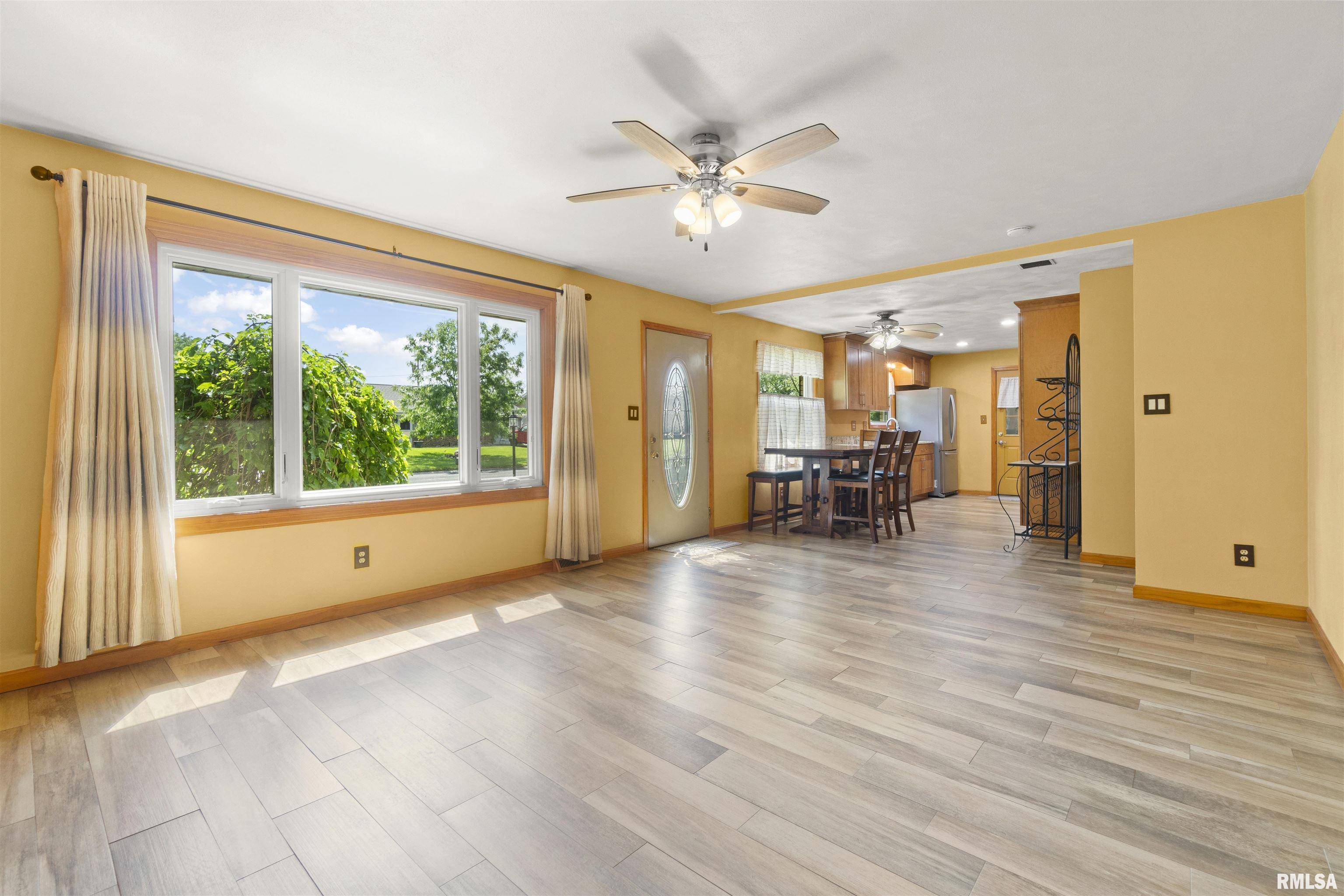 Peoria, IL 61607,1015 S MESA DR