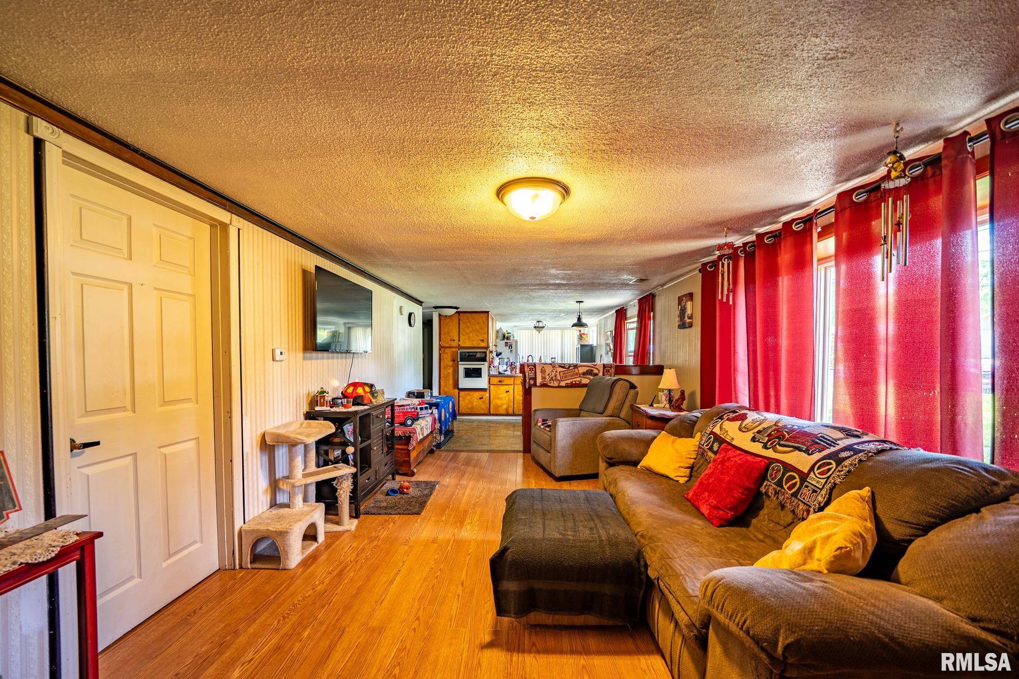 West Peoria, IL 61604,1425 N VAUGHN AVE