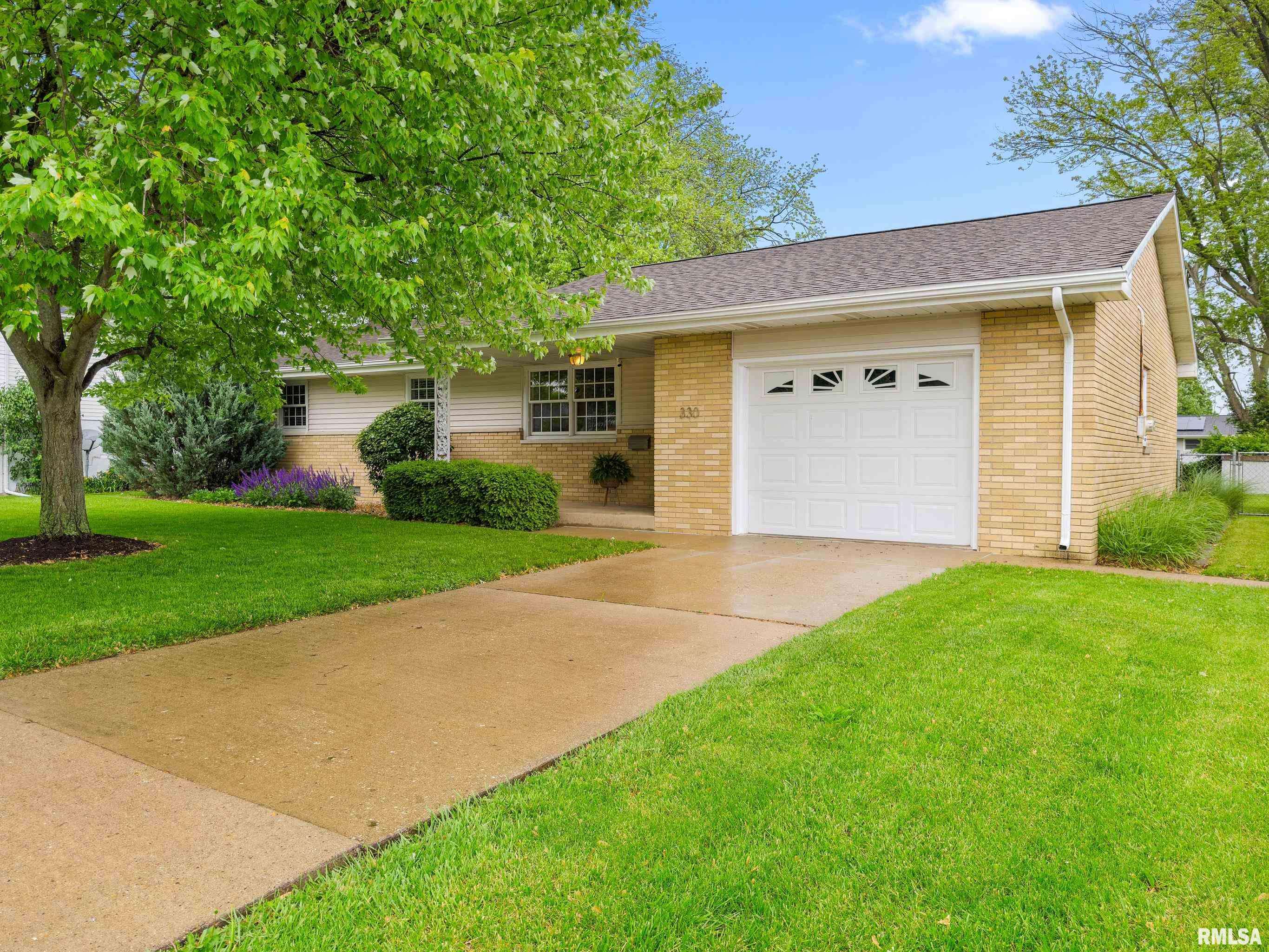 Morton, IL 61550,330 N NEBRASKA AVE