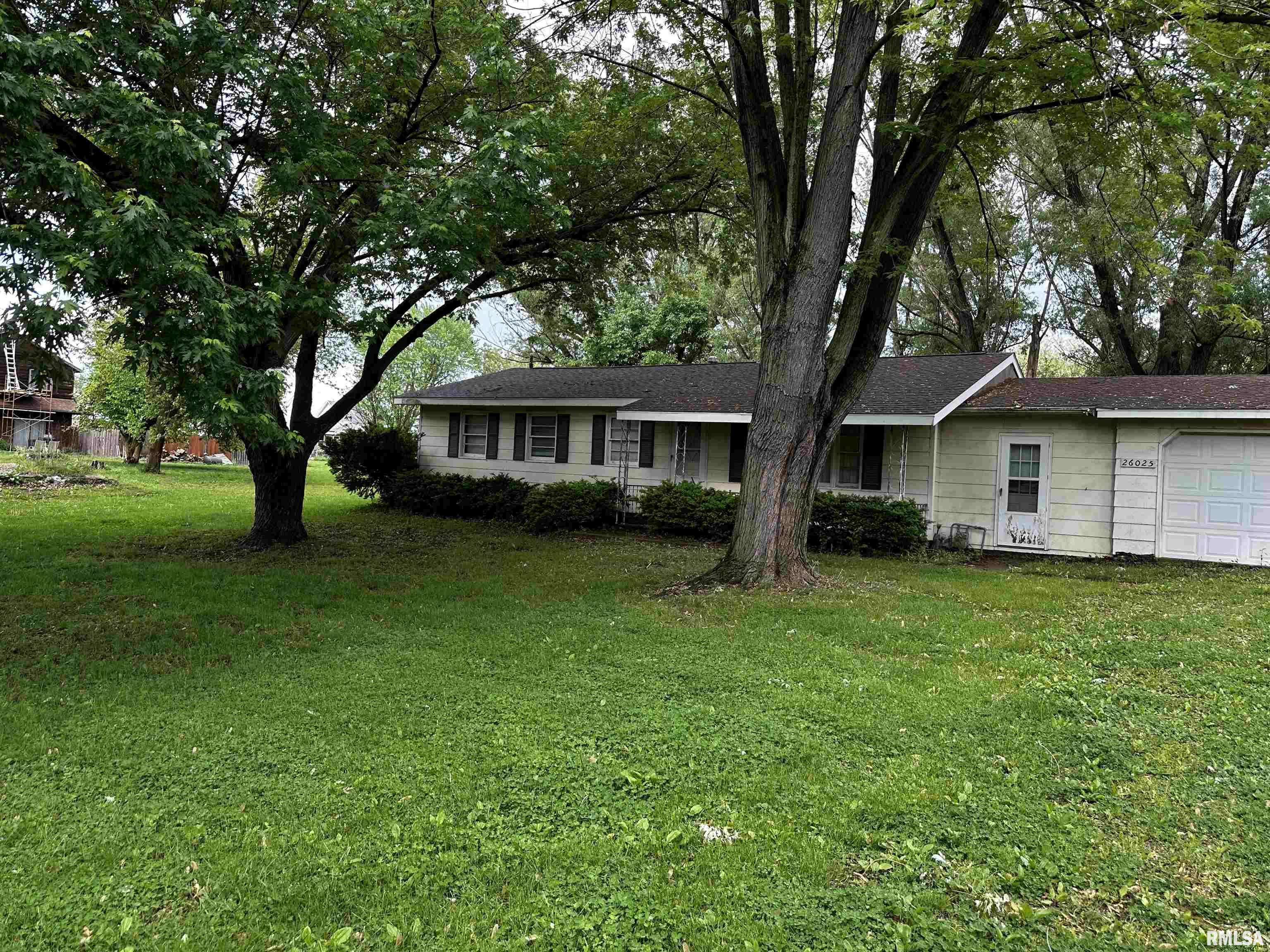 Canton, IL 61520,26025 N WELDON RD