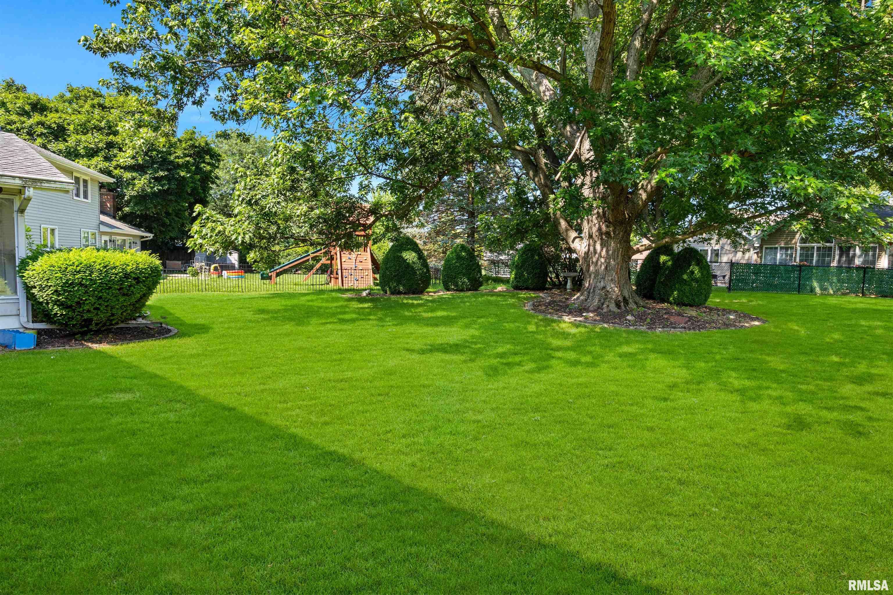 Washington, IL 61571,707 YORKSHIRE CT