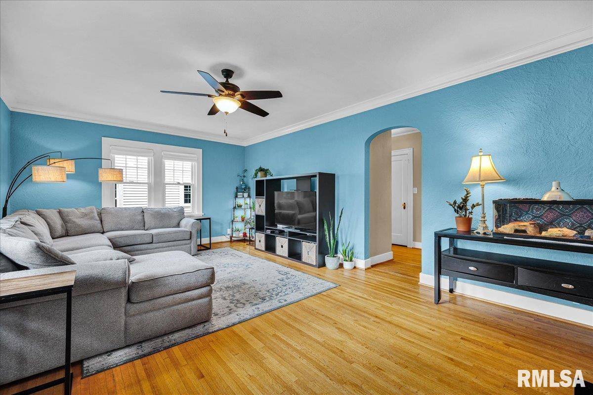 West Peoria, IL 61604,106 N FAIRWAY DR
