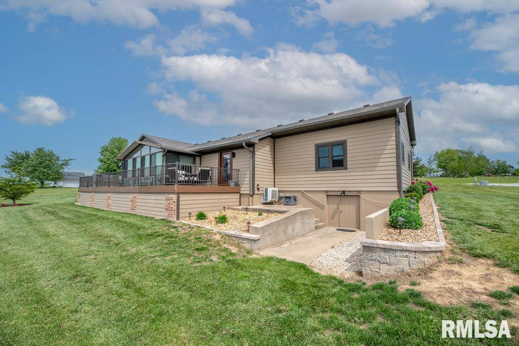 Avon, IL 61415,366 MCGREW DR