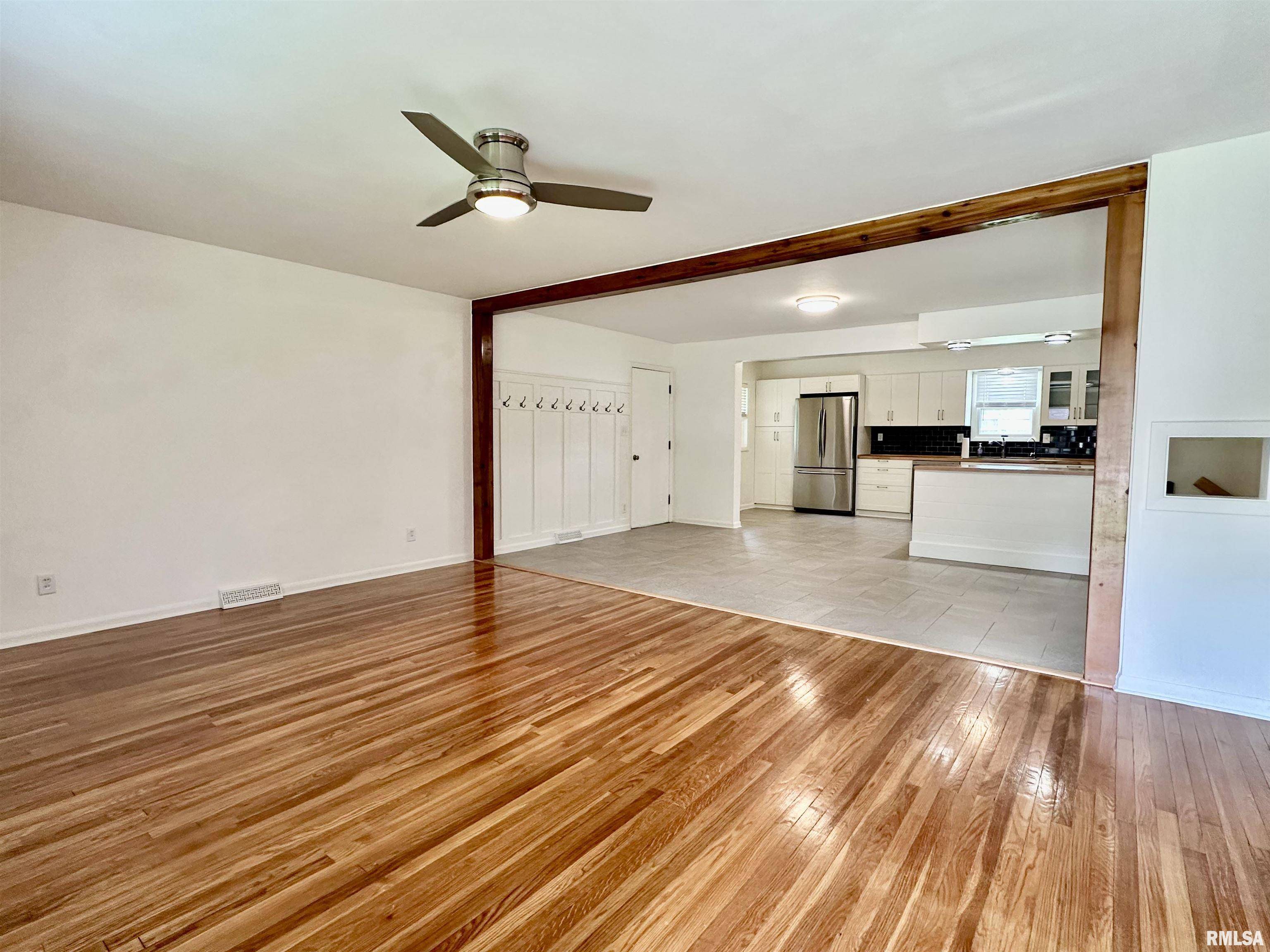 Peoria, IL 61615,9111 N PINE TREE RD