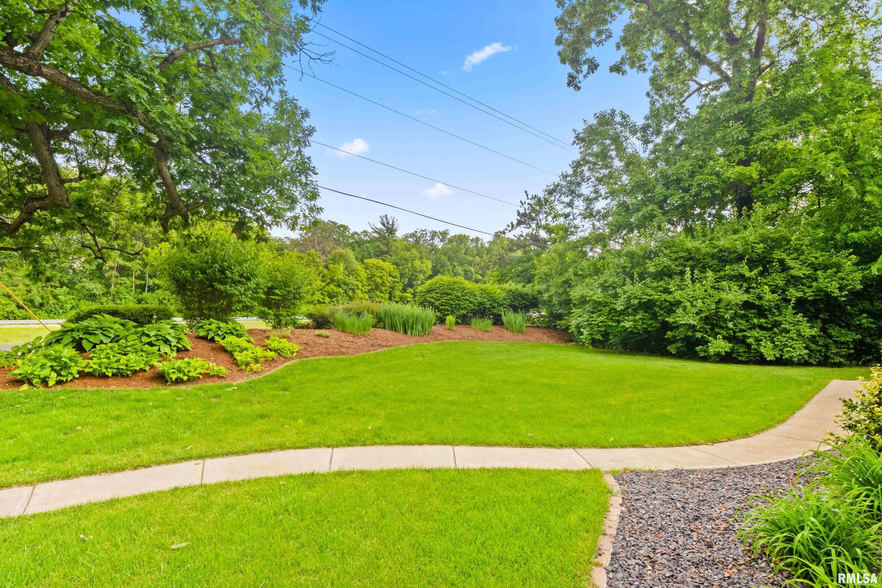 East Peoria, IL 61611,1168 N UPPER SKYLINE DR