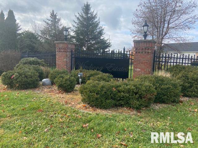 Washington, IL 61571,202 SILVER CREEK DR