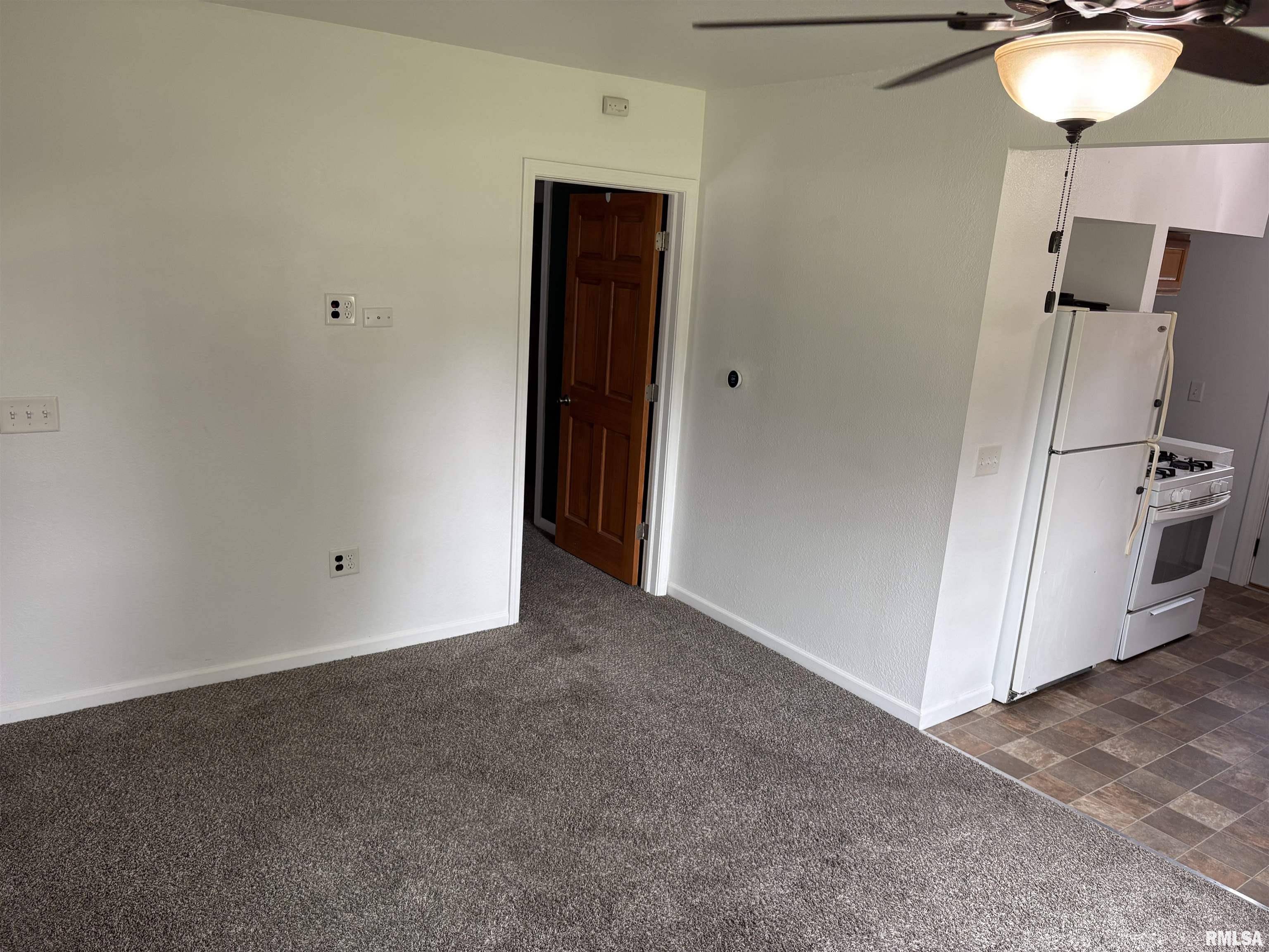 West Peoria, IL 61604,2807 W KENWOOD AVE