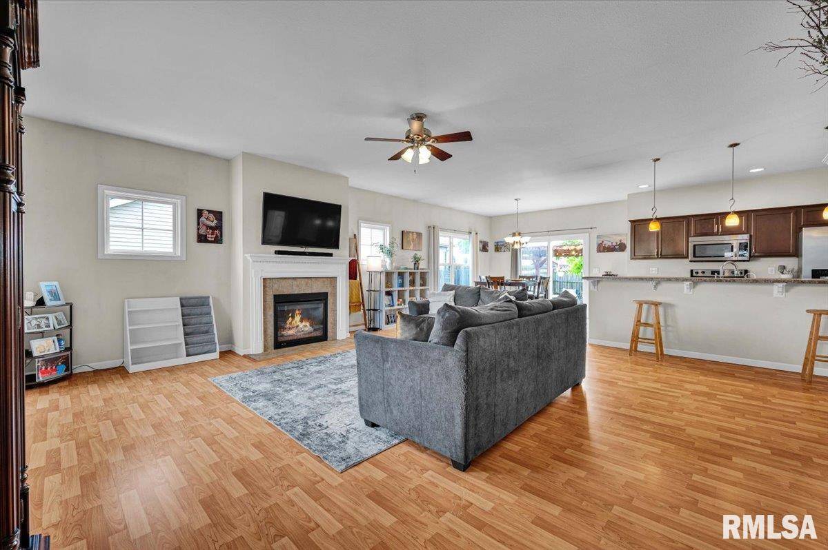 Morton, IL 61550,137 Tuscany CT