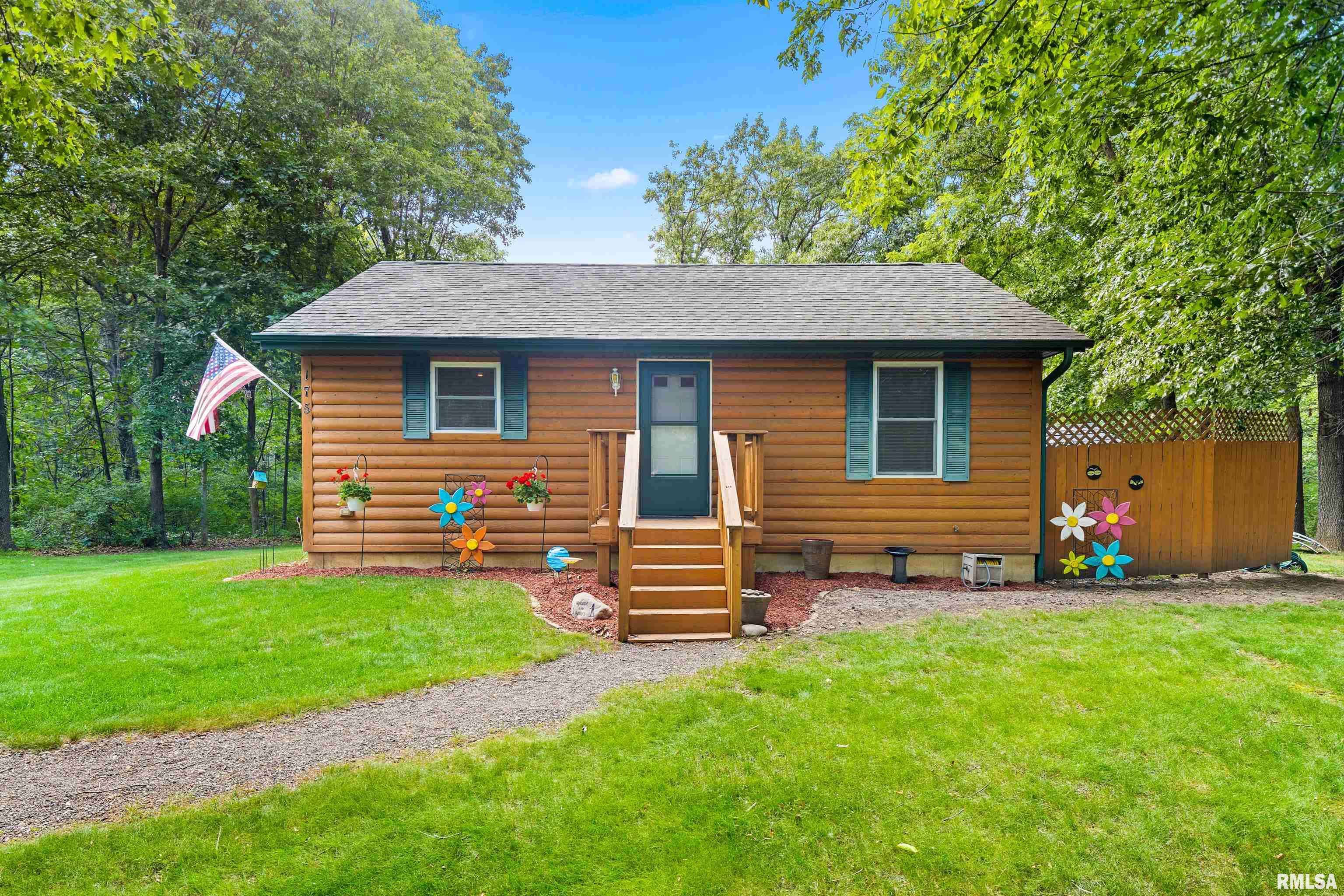Dahinda, IL 61488,175 LAKECREST PL