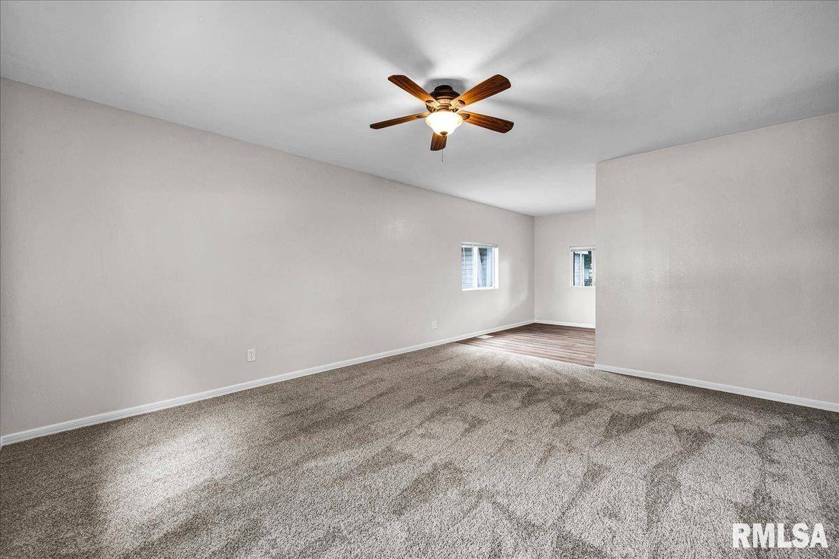 Chillicothe, IL 61523,1512 W LEONARD DR