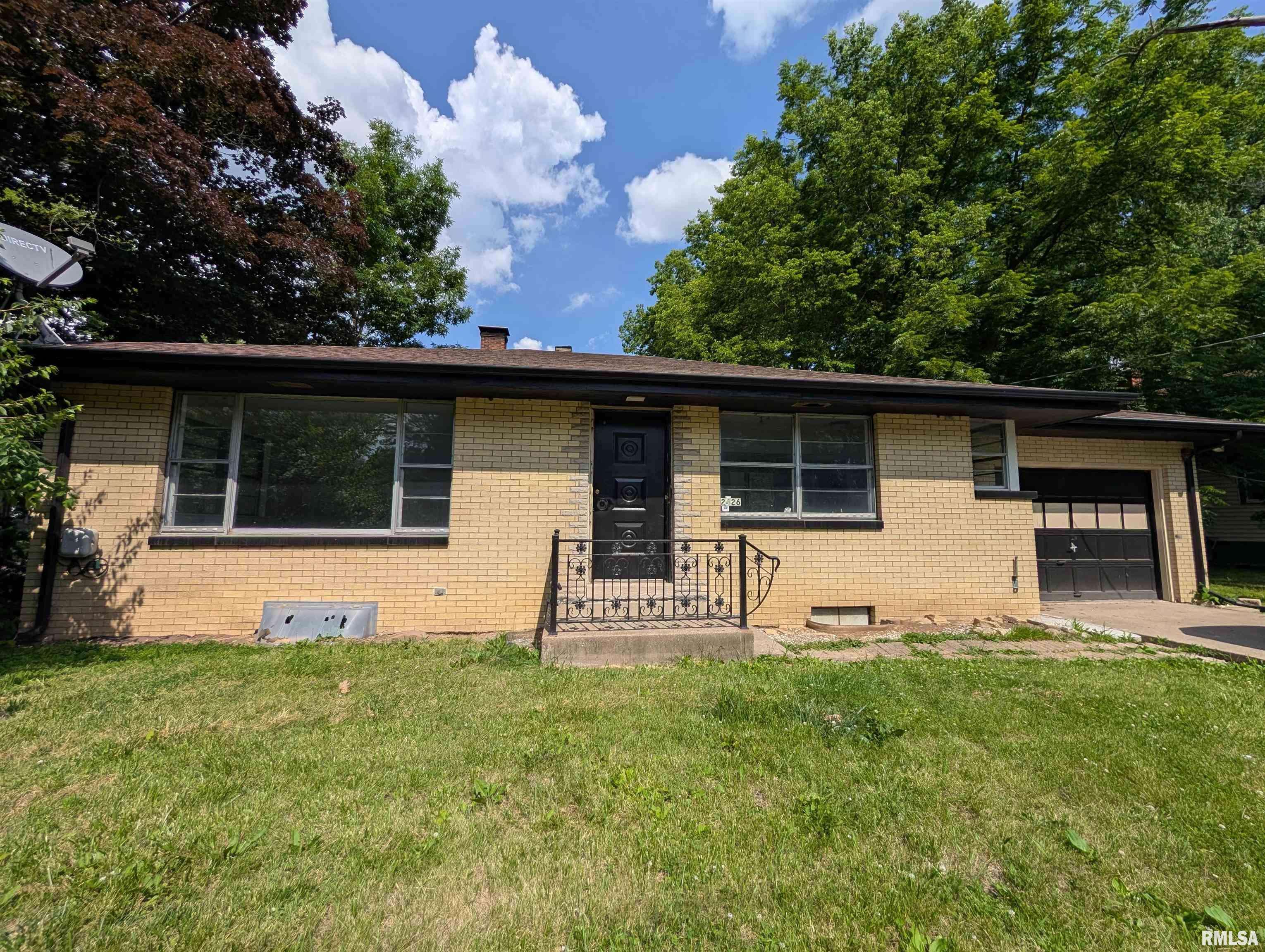 Peoria, IL 61603,2426 N PEORIA AVE