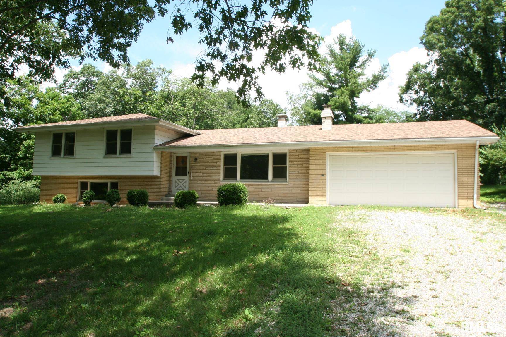 Mackinaw, IL 61755,29724 ALLENTOWN RD