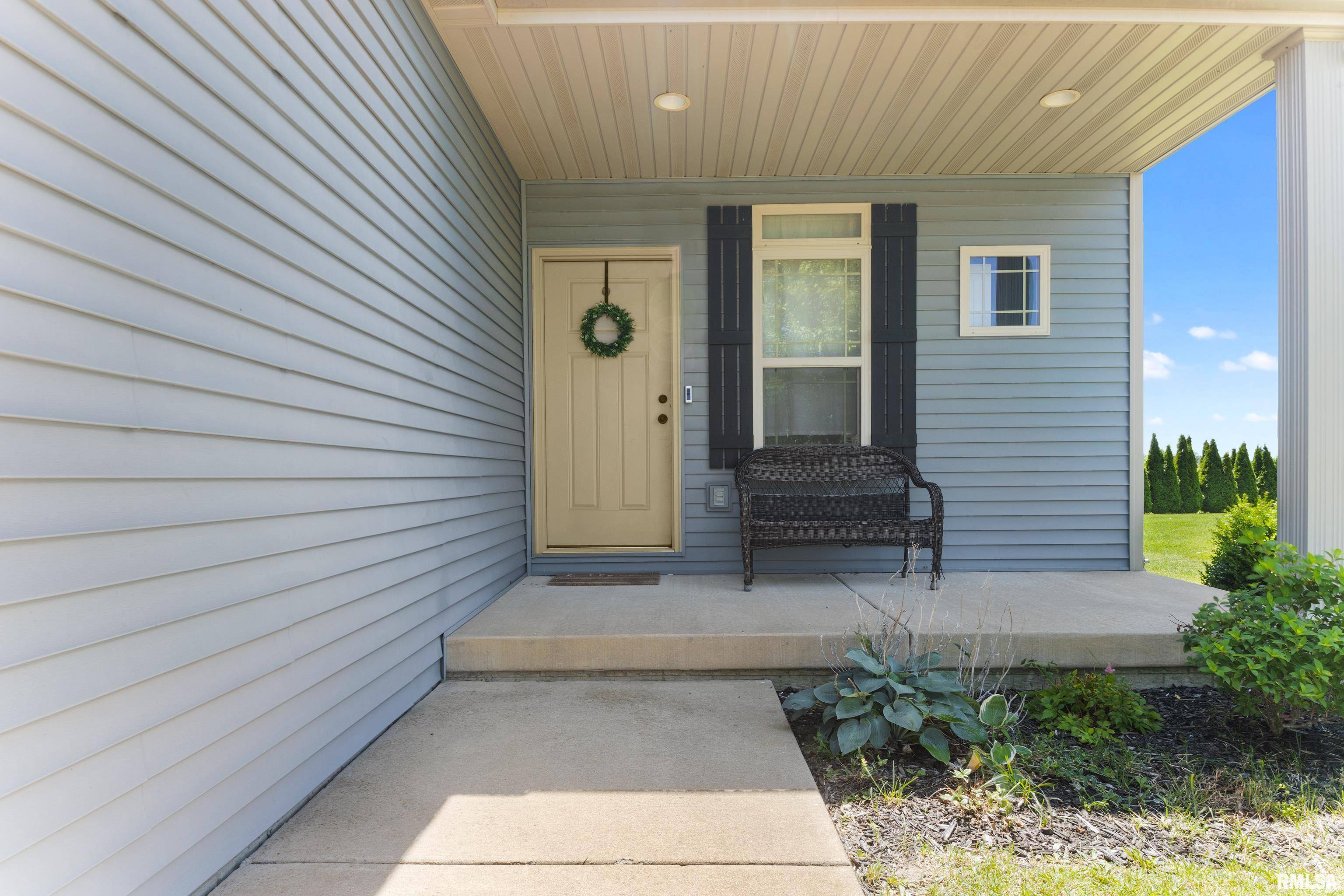 Washington, IL 61571,1604 SAVILE LN