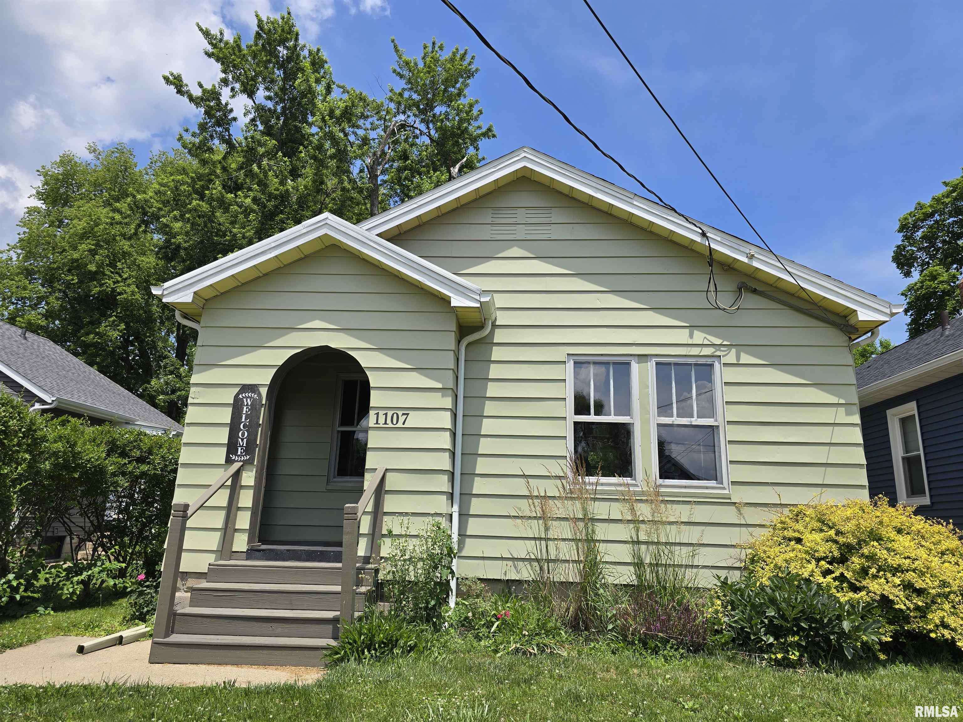 Peoria Heights, IL 61616,1107 E HINES AVE