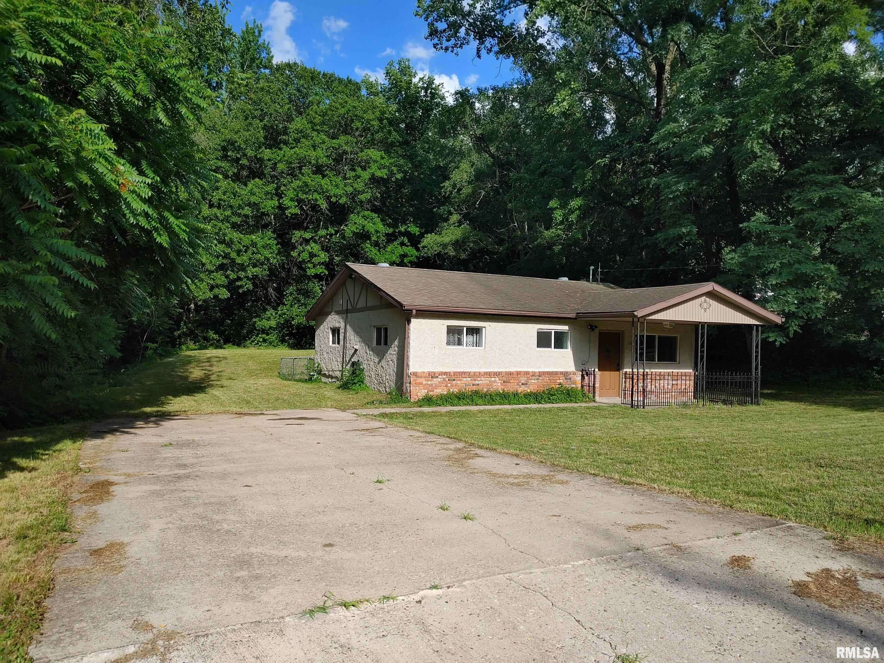North Pekin, IL 61554,132 N MCARTHUR DR