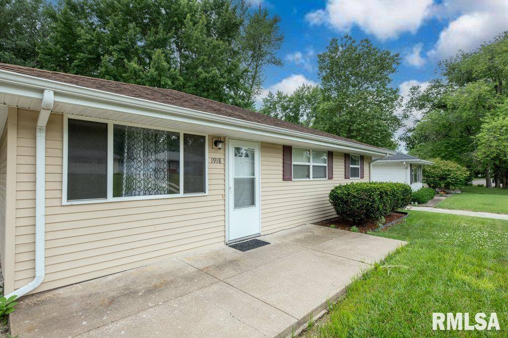 Peoria, IL 61614,1918 W WHITE OAK DR