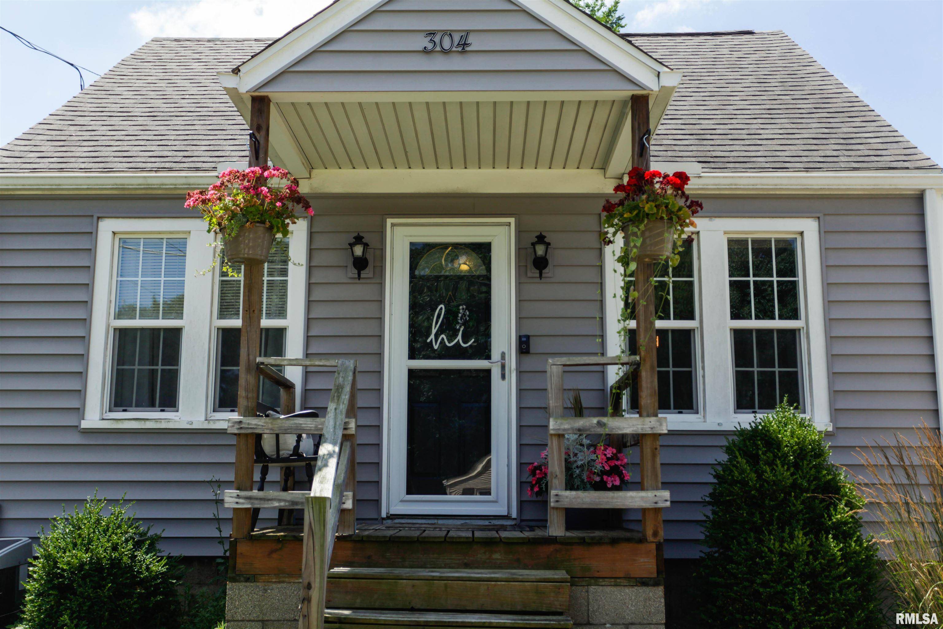 East Peoria, IL 61611,304 PARK AVE