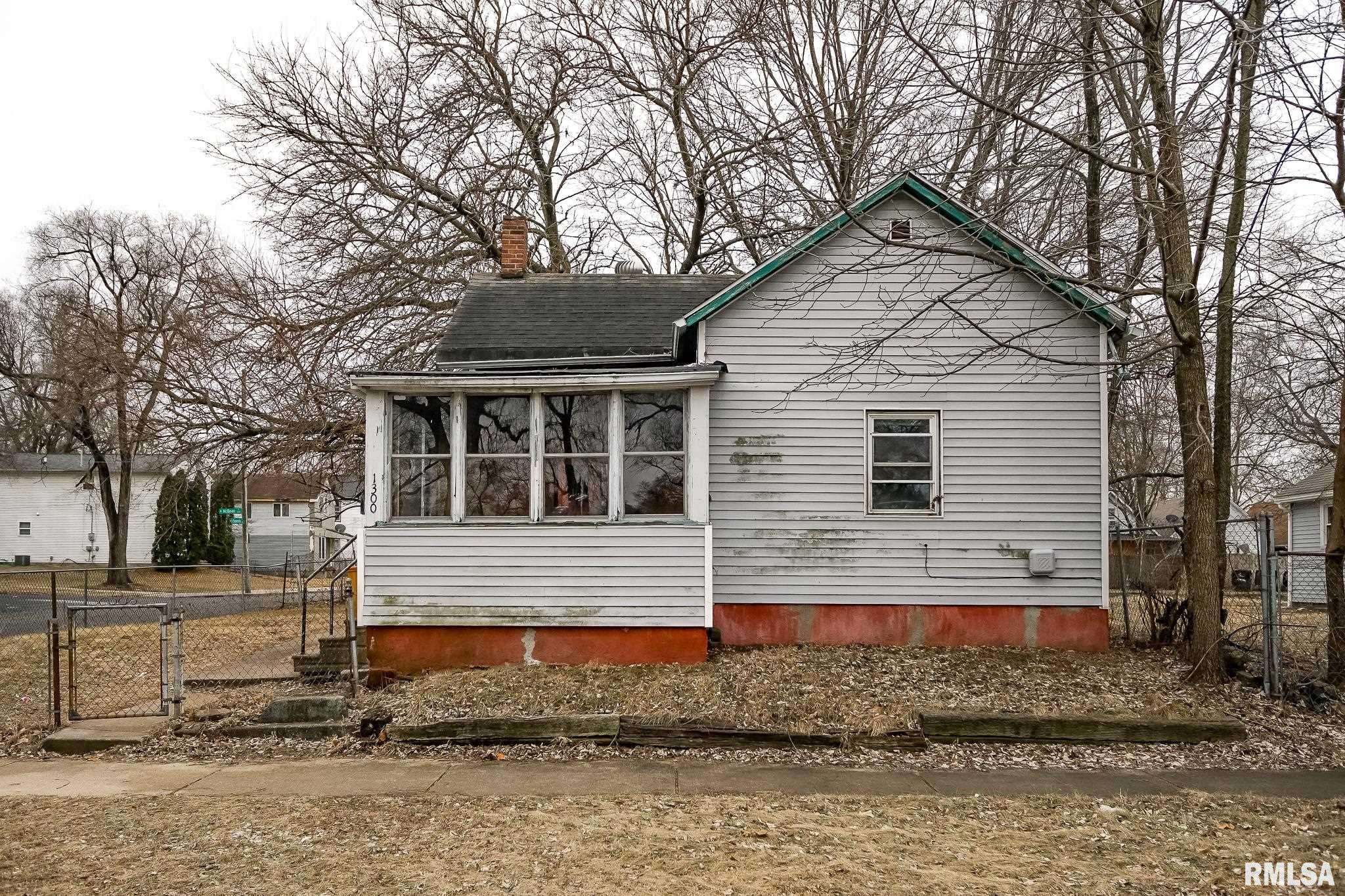Peoria, IL 61605,1300 W MARTIN ST