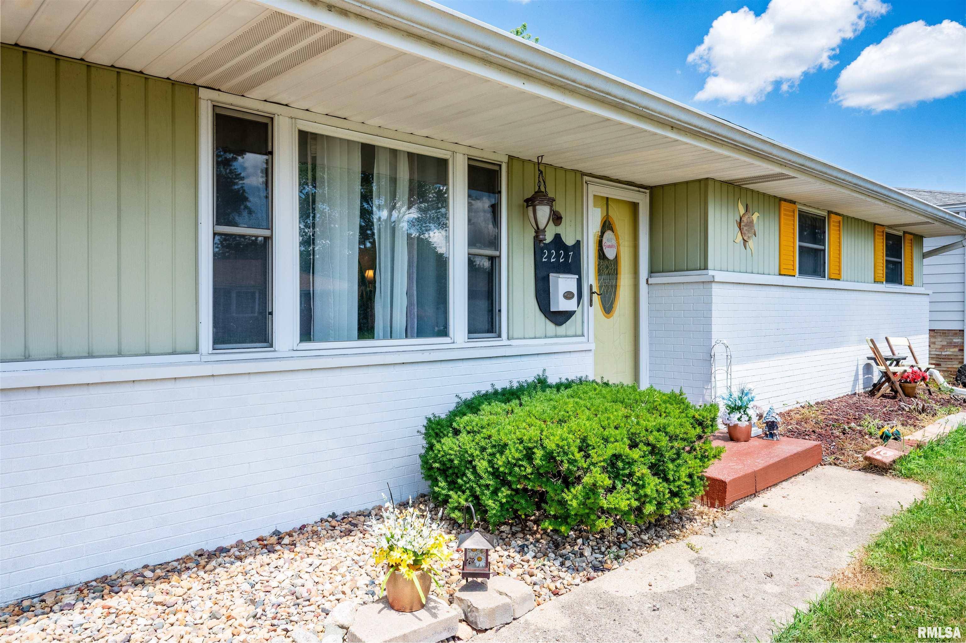 Peoria, IL 61615,2227 W WESTPORT RD