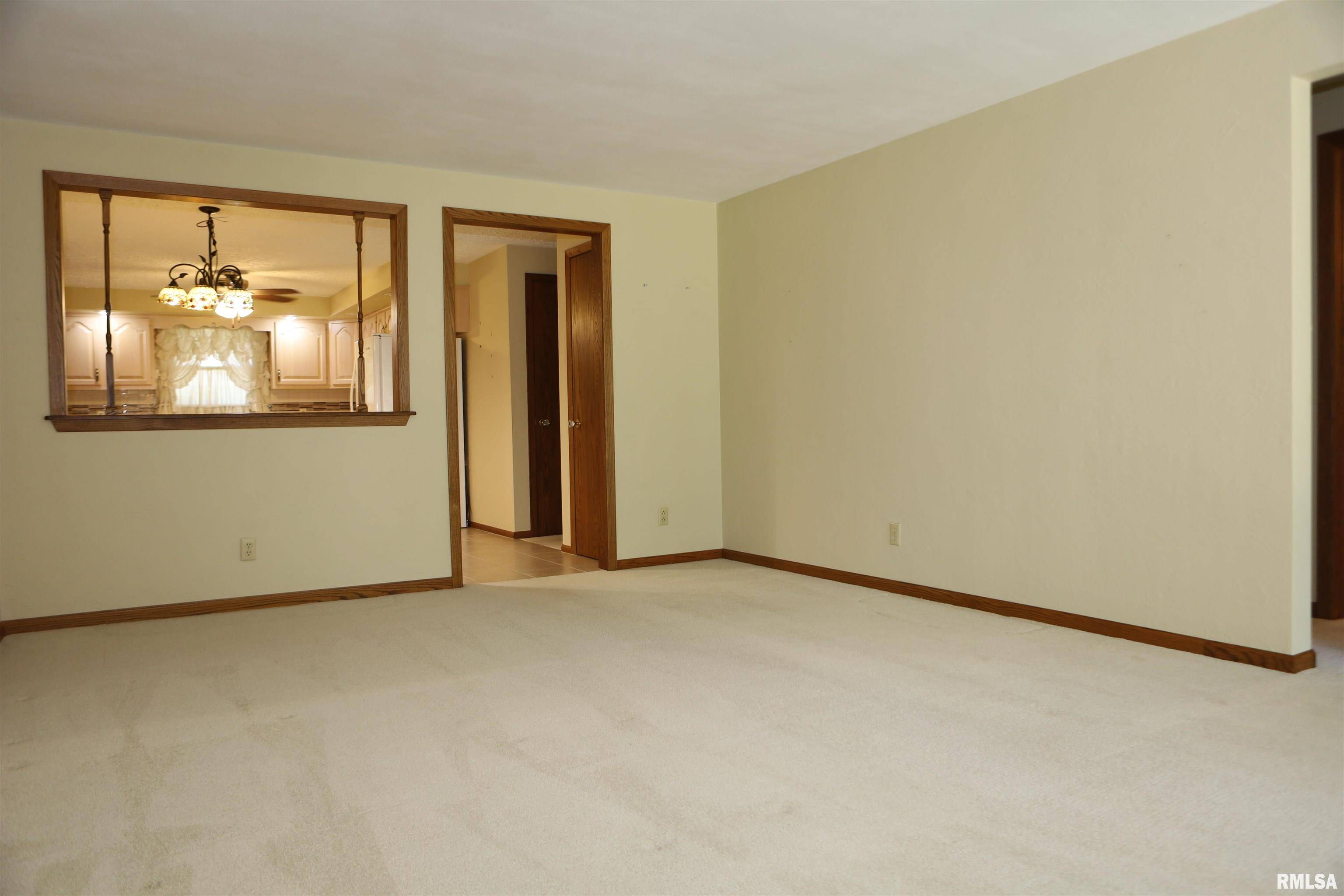 Tremont, IL 61568,307 N TOEPFER ST