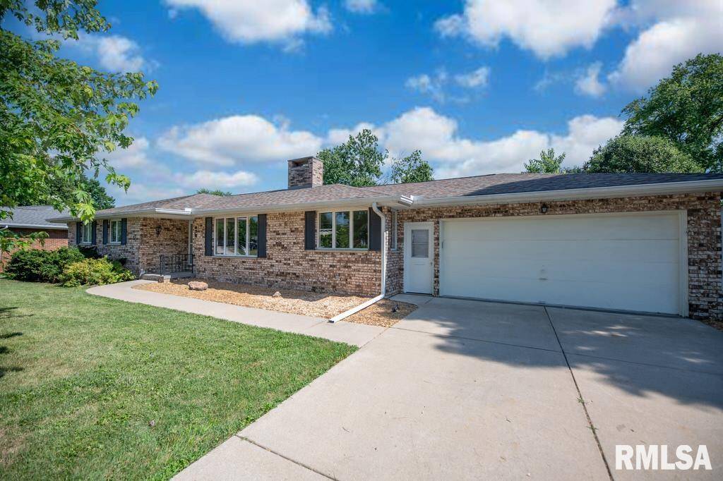 Morton, IL 61550,470 E HAZELWOOD ST