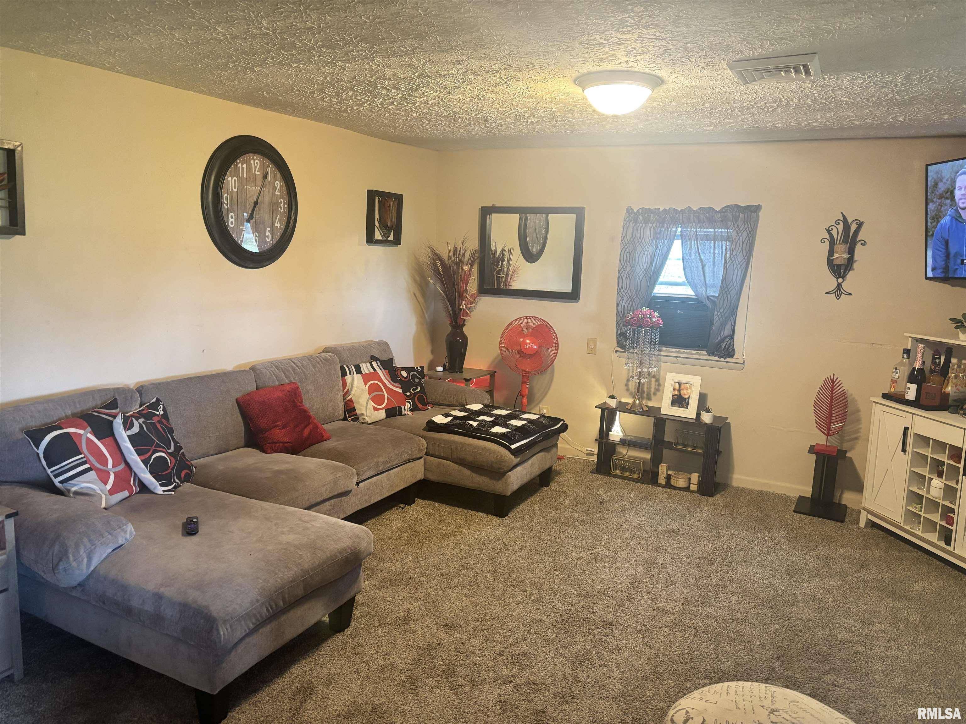 Prairie City, IL 61470,300 S PARK ST