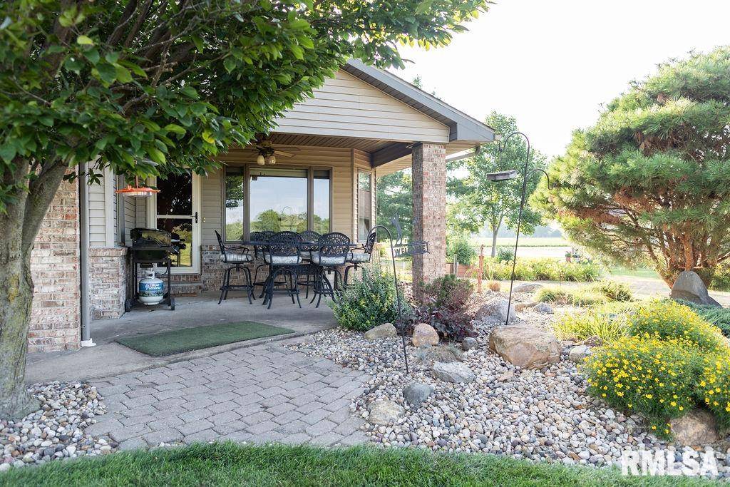 Cuba, IL 61427,23179 N ARROW RD