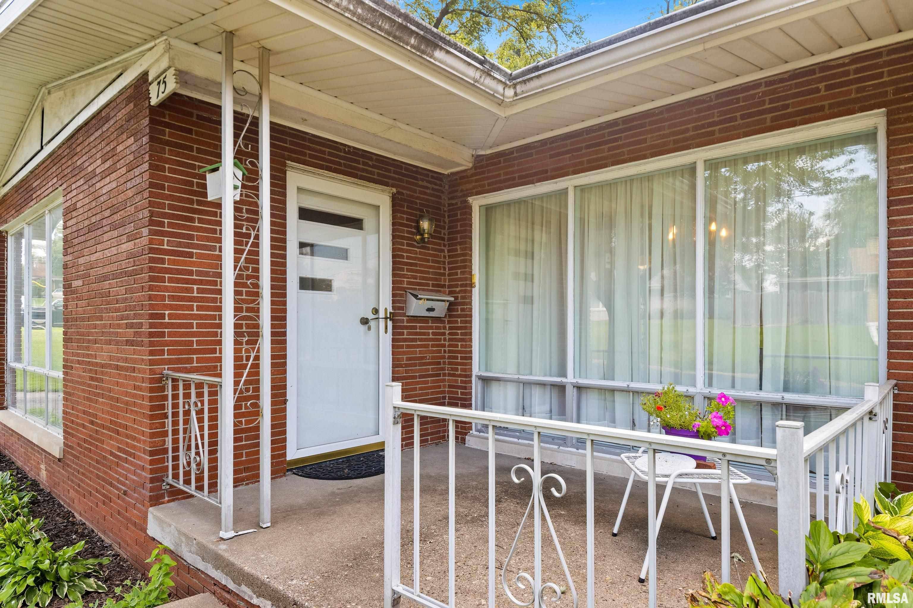 Pekin, IL 61554,75 GROVE PL