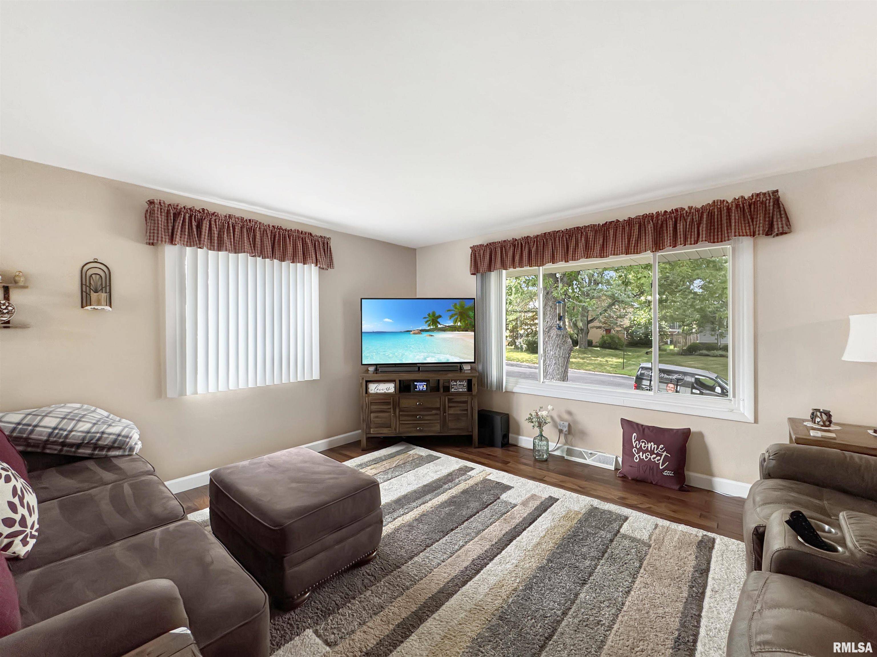 Peoria, IL 61607,5704 W COLT DR